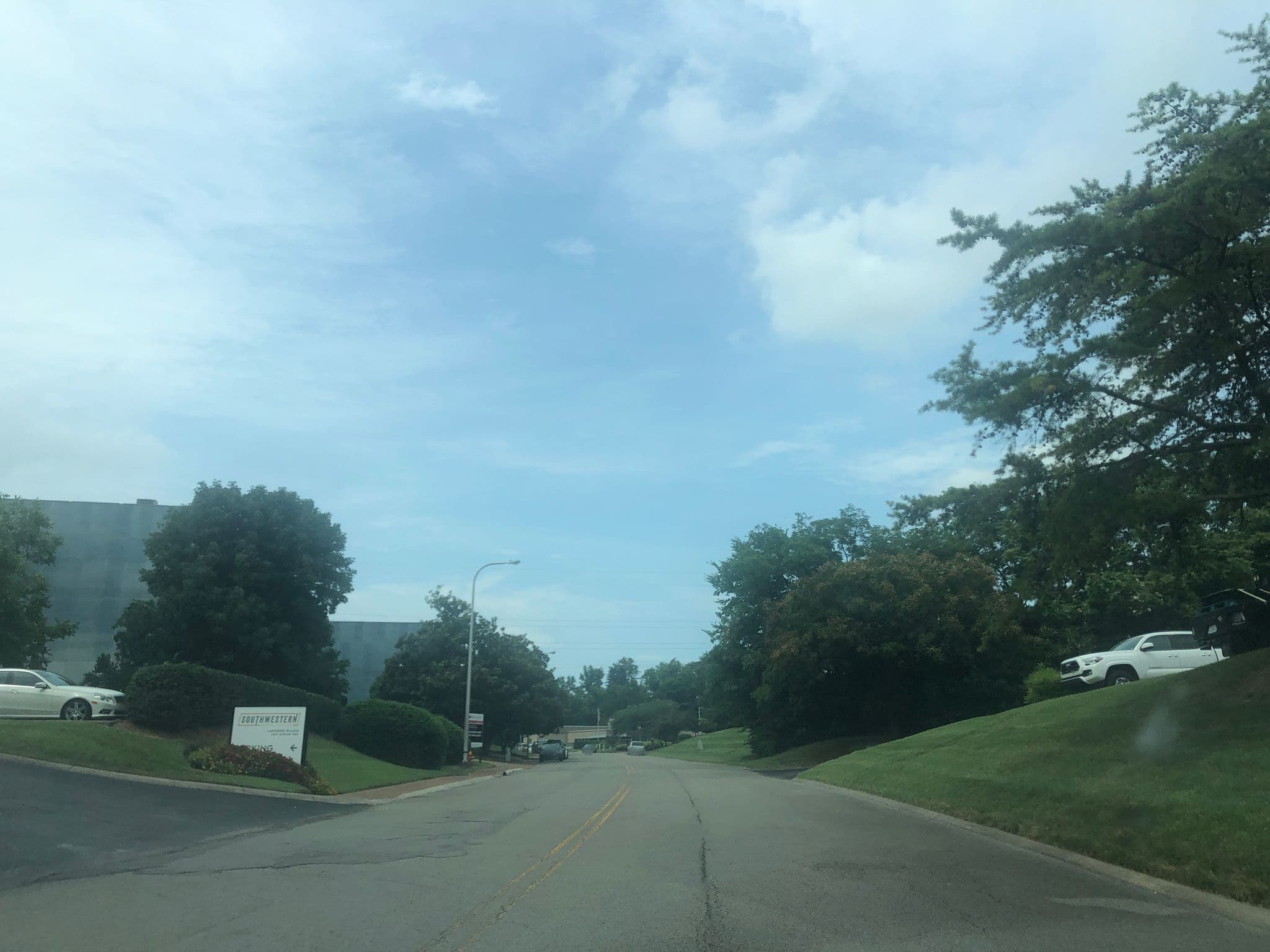 Street view near Marriott, Hermitage — © maxmartilik (CC BY-SA · Mapillary)