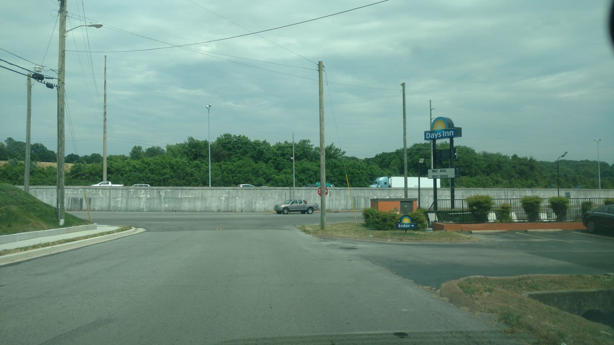 Street view near Choice Hotels, Hermitage — © drurbarn (CC BY-SA · Mapillary)