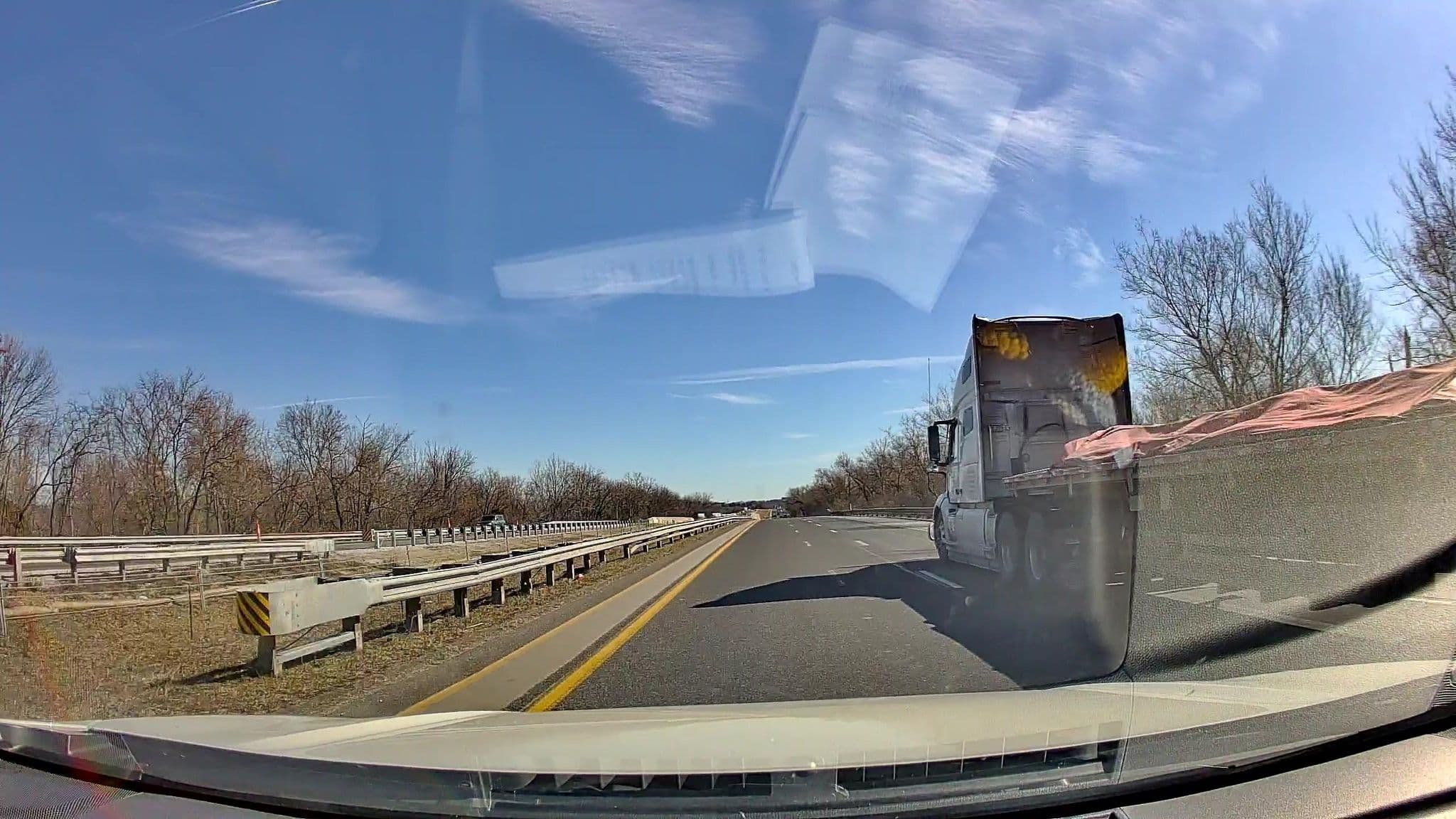 Street view near Amidst Hotel Jameson Sydney, Terre Haute — © penguin1737 (CC BY-SA · Mapillary)