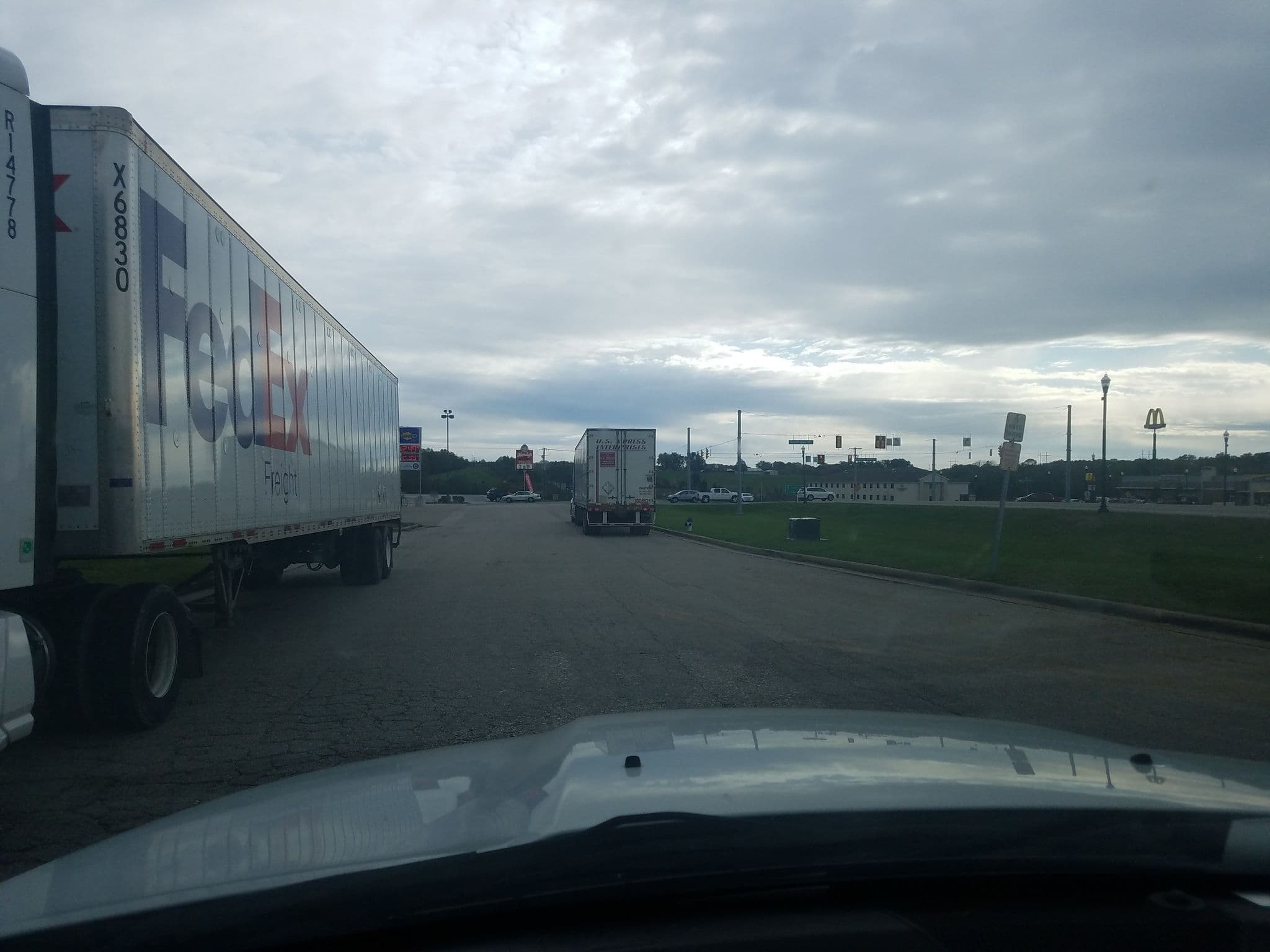 Street view near Choice Hotels, Ferdinand — © roadtechie (CC BY-SA · Mapillary)
