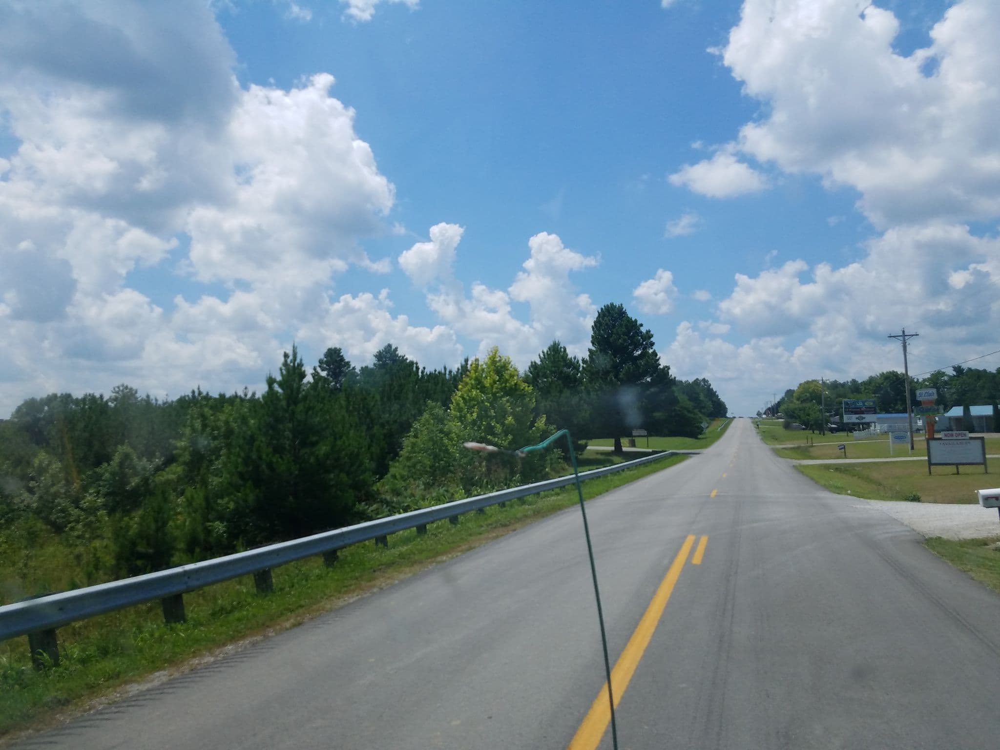 Street view near The Resort, Hardinsburg — © jbthemilker (CC BY-SA · Mapillary)