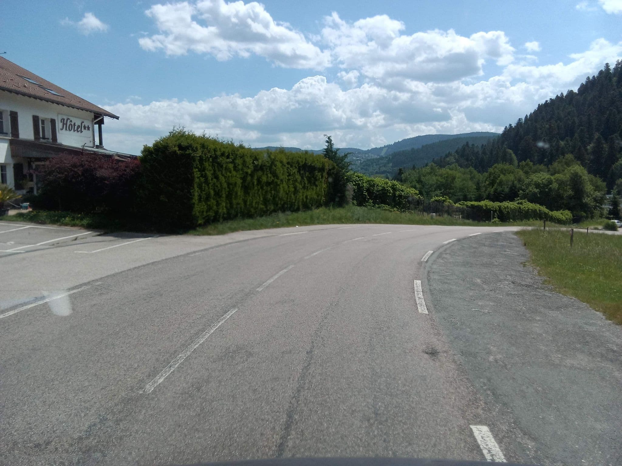 Street view near Auberge Au Bord du Lac, Gérardmer — © mprins (CC BY-SA · Mapillary)