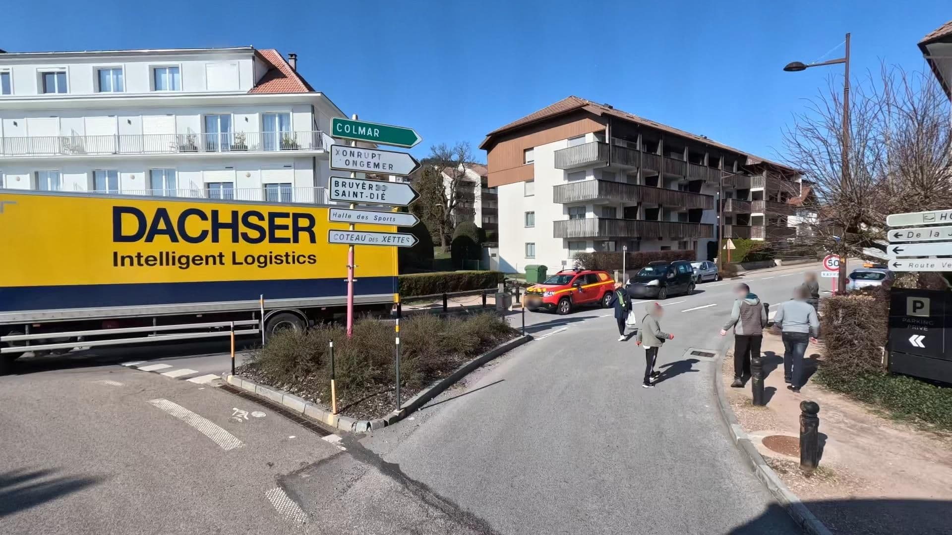 Street view near Hôtel Restaurant La Réserve, Gérardmer — © bct (CC BY-SA · Mapillary)