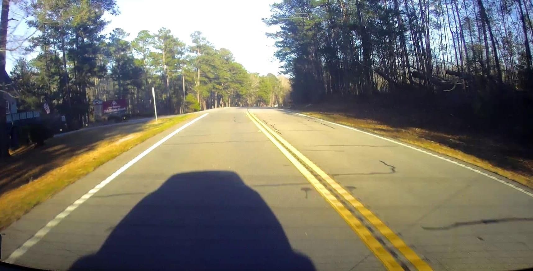 Street view near Pine Mountain Club Chalet Pool, Pine Mountain — © lordsutch (CC BY-SA · Mapillary)
