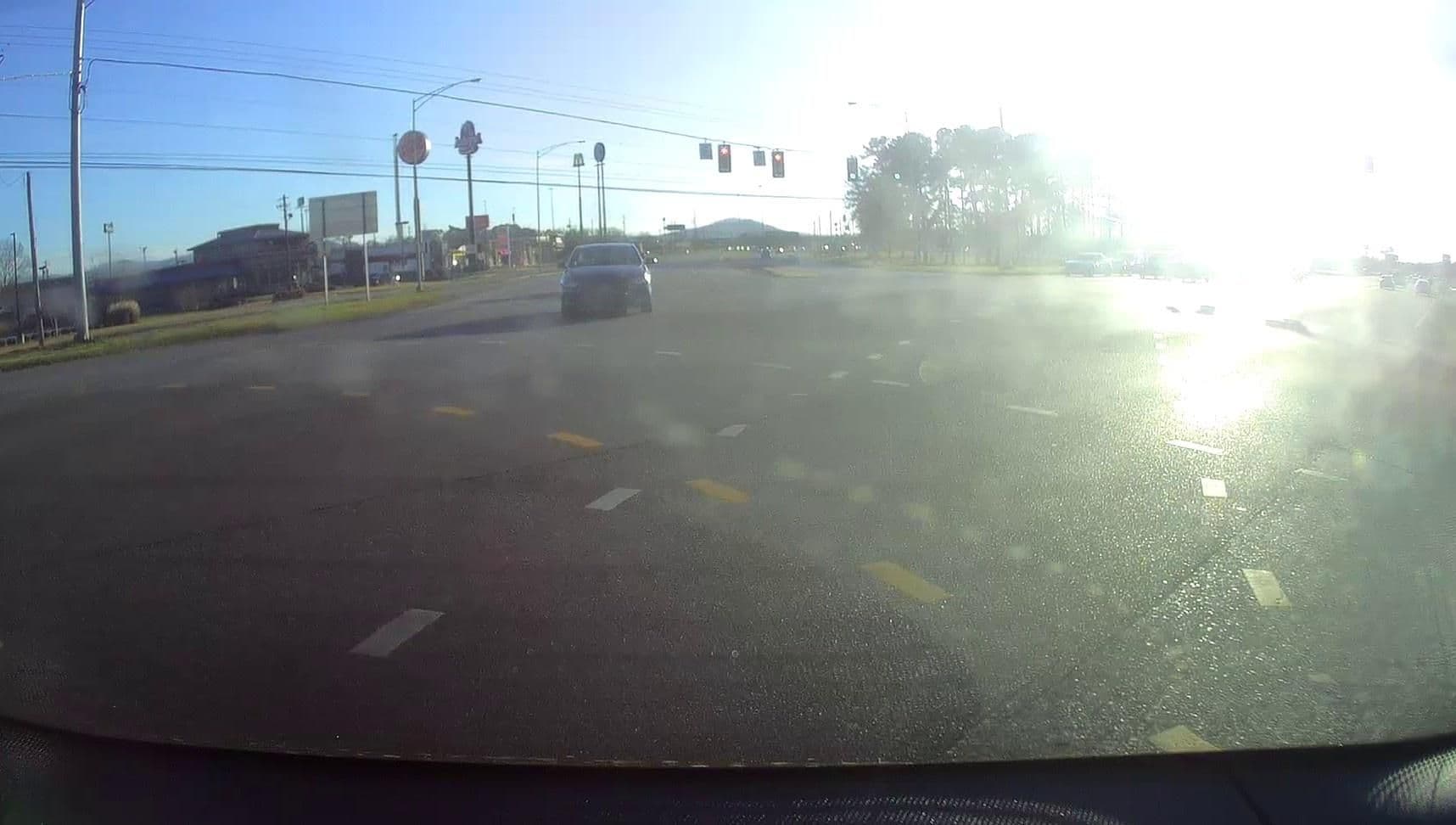 Street view near Howard Johnson Express Inn Anniston Oxford, Anniston — © lordsutch (CC BY-SA · Mapillary)