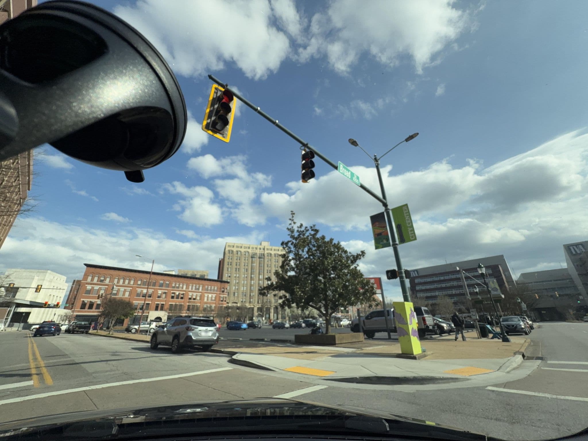 Street view near Presidential Suite, Chattanooga — © jarielj (CC BY-SA · Mapillary)