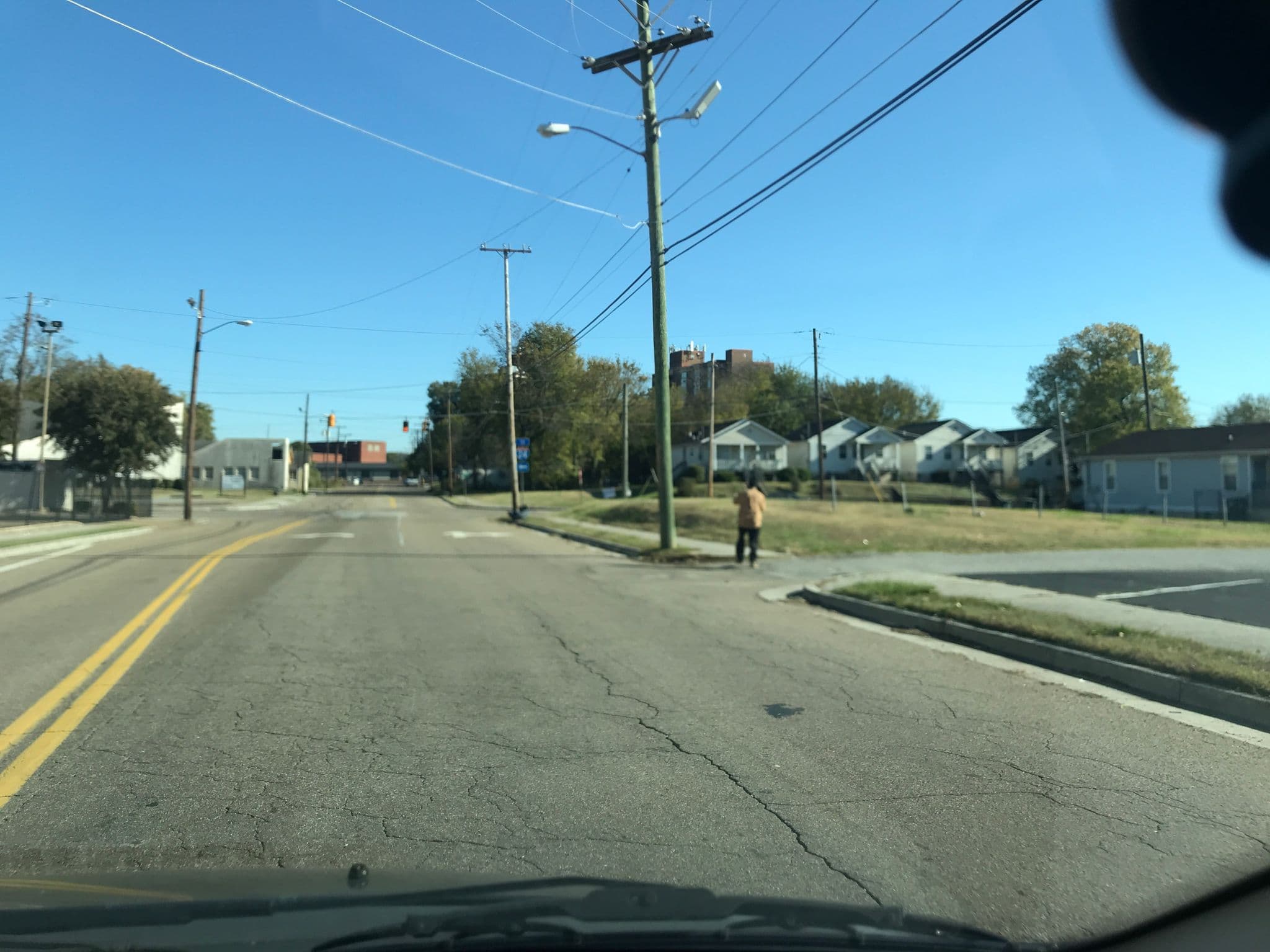 Street view near Motel 6, Chattanooga — © tree2424 (CC BY-SA · Mapillary)