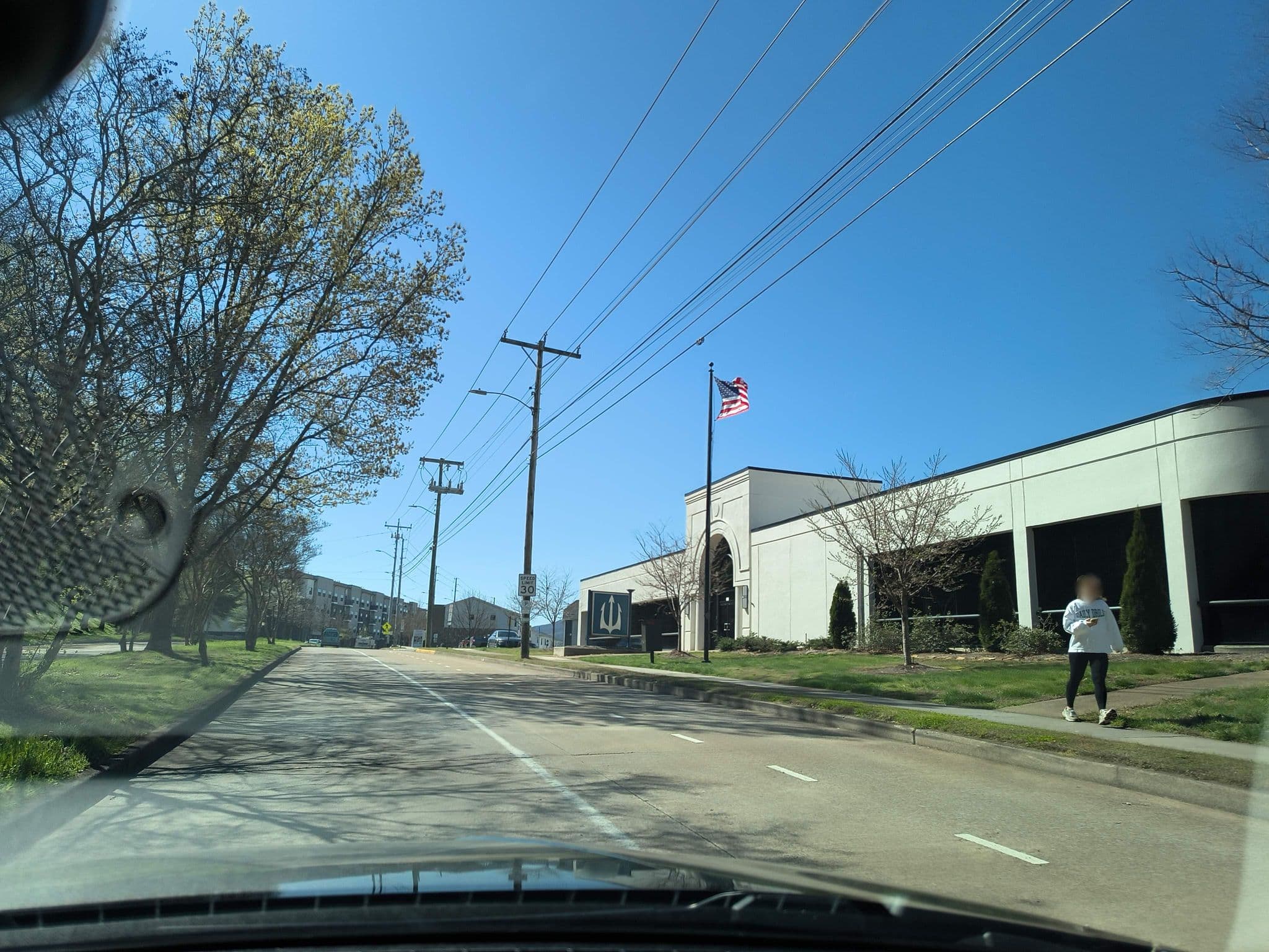 Street view near Four Points By Sheraton, Chattanooga — © jarielj (CC BY-SA · Mapillary)