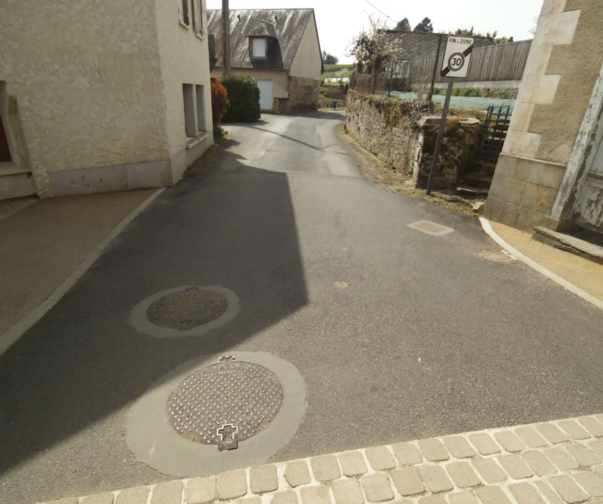 Street view near L'Oustal, Naves — © sogefi (CC BY-SA · Mapillary)