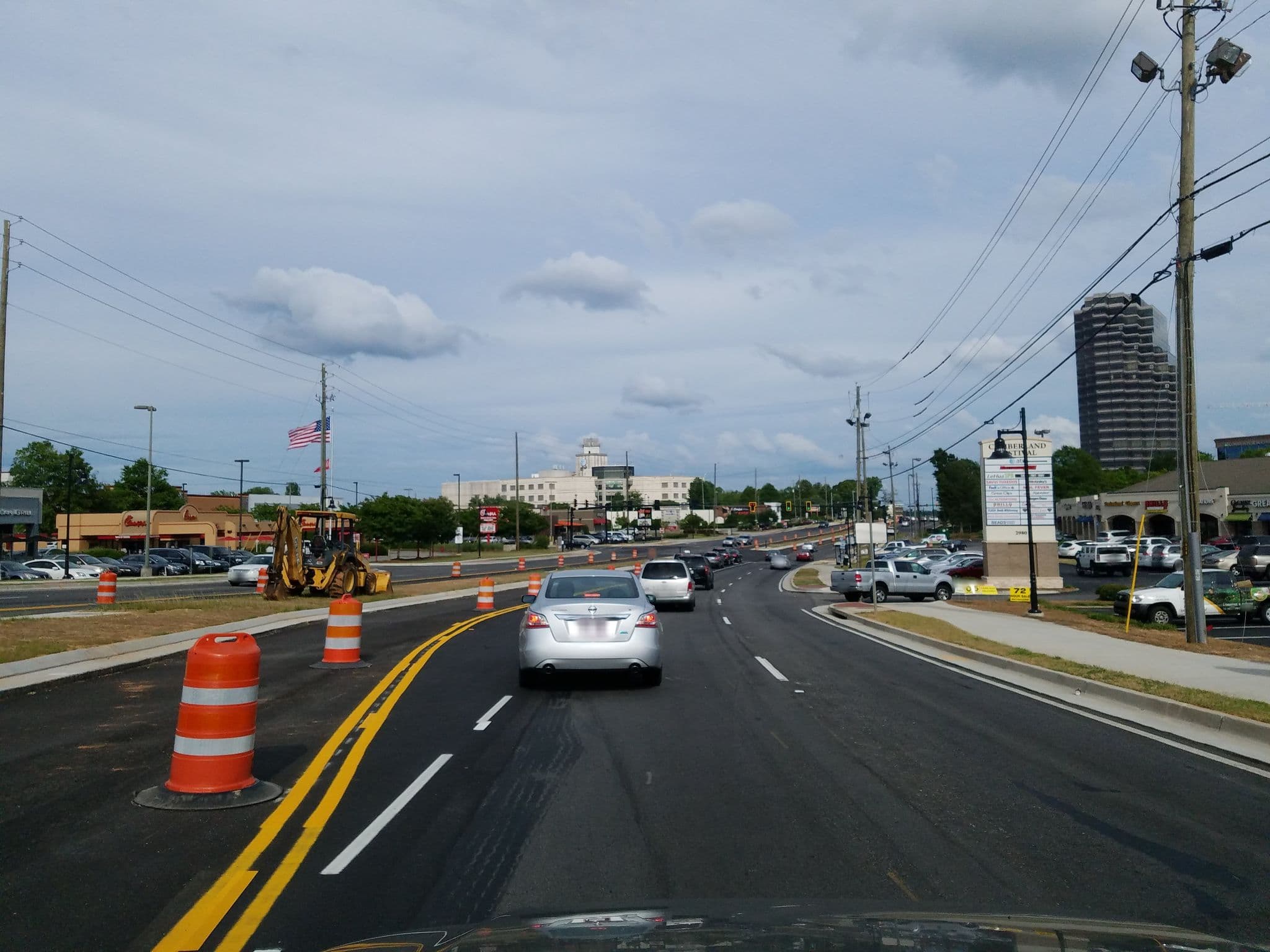 Street view near Crystal Village, Vinings — © jackdripper (CC BY-SA · Mapillary)