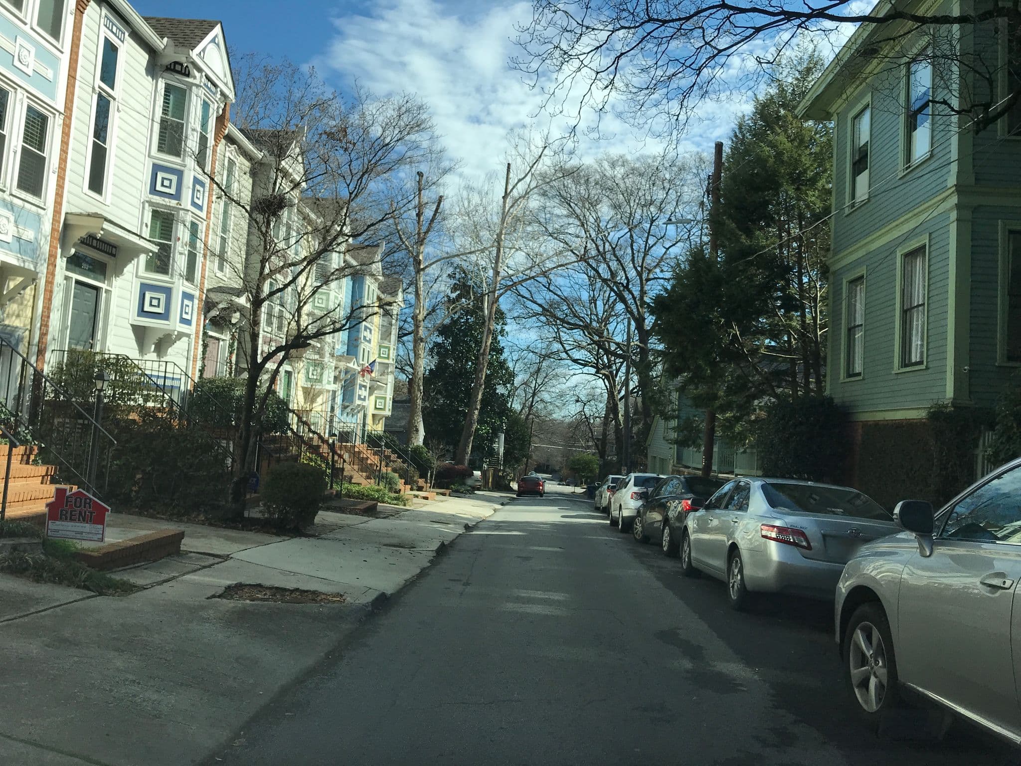 Street view near Shellmont Inn Bed and Breakfast, Atlanta — © toddwiese (CC BY-SA · Mapillary)