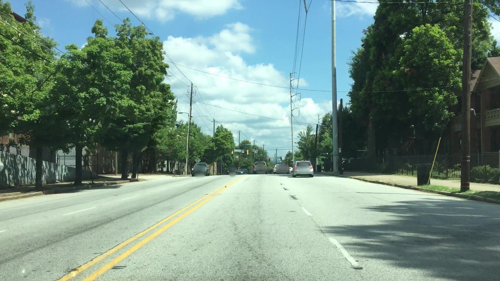 Street view near The Ponce Hotel, Reynoldstown — © lvl5 (CC BY-SA · Mapillary)