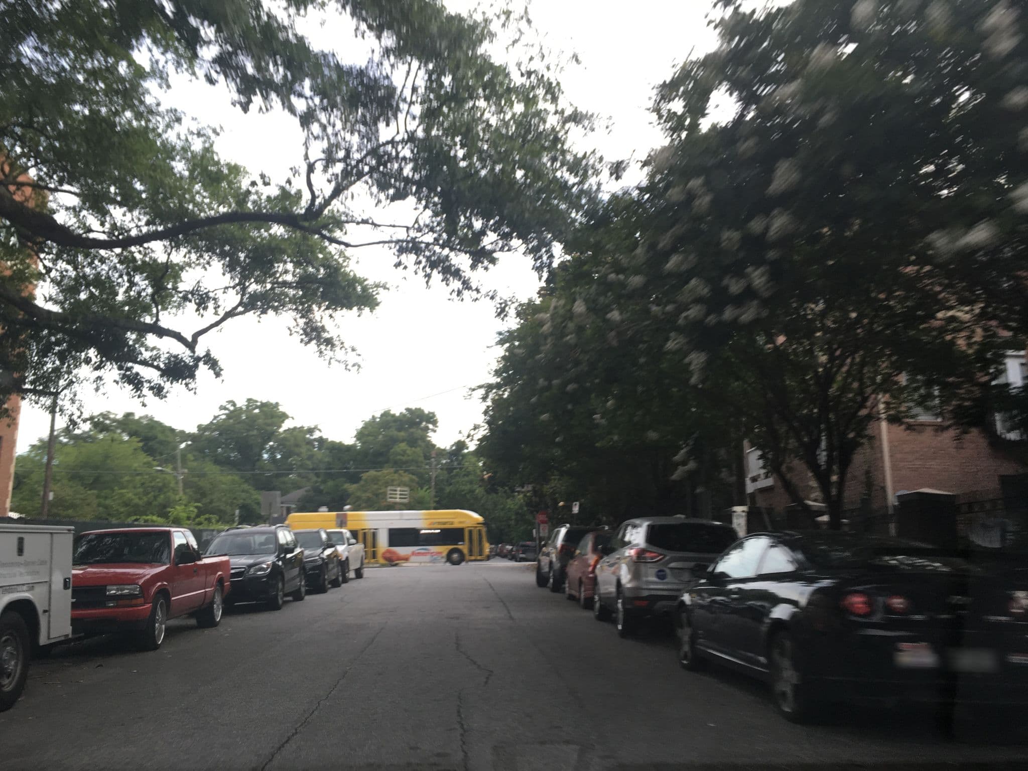 Street view near Motor Hotel, Druid Hills — © rhewitt (CC BY-SA · Mapillary)