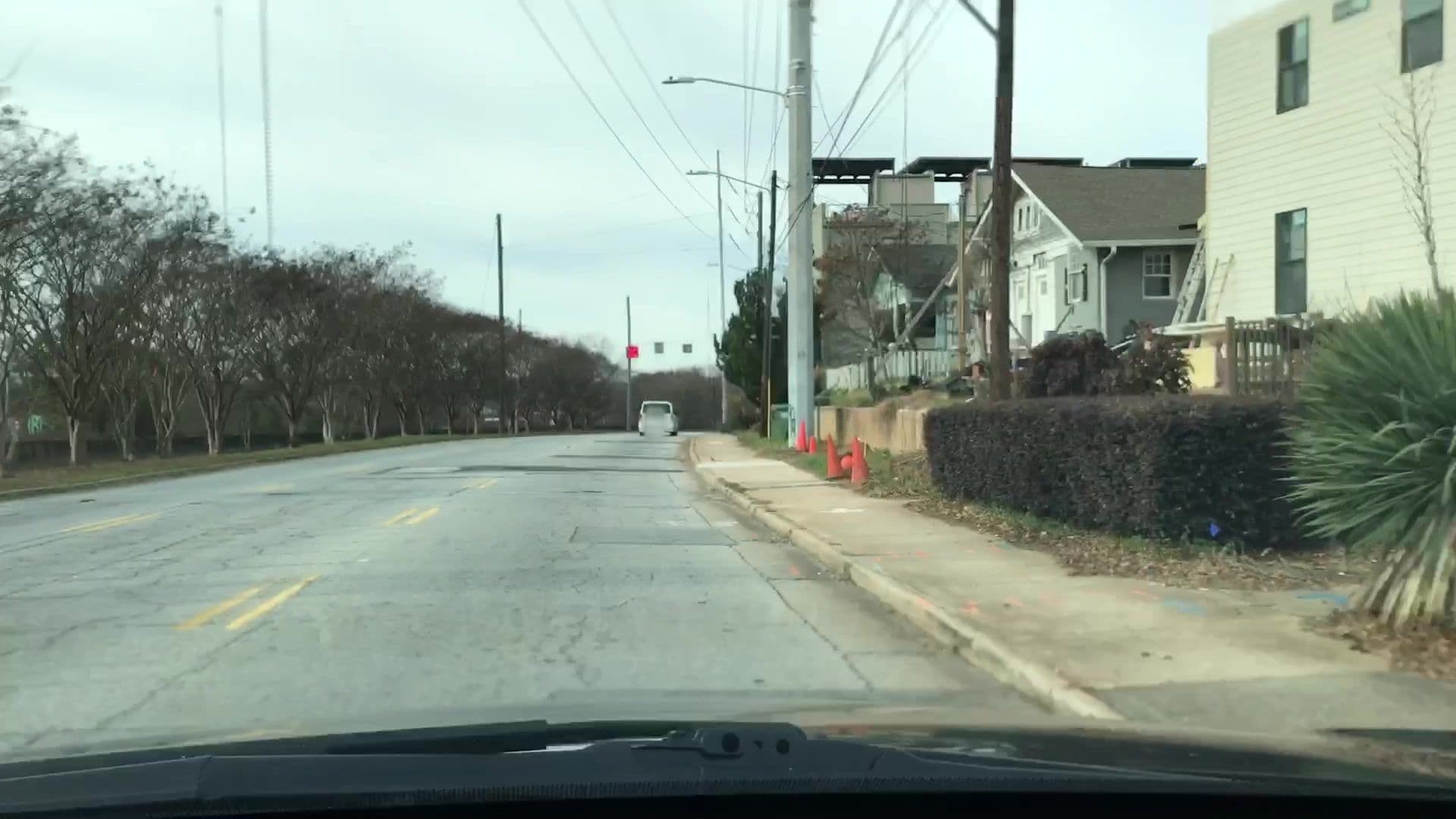 Street view near The Stylist Studio, Druid Hills — © lvl5 (CC BY-SA · Mapillary)
