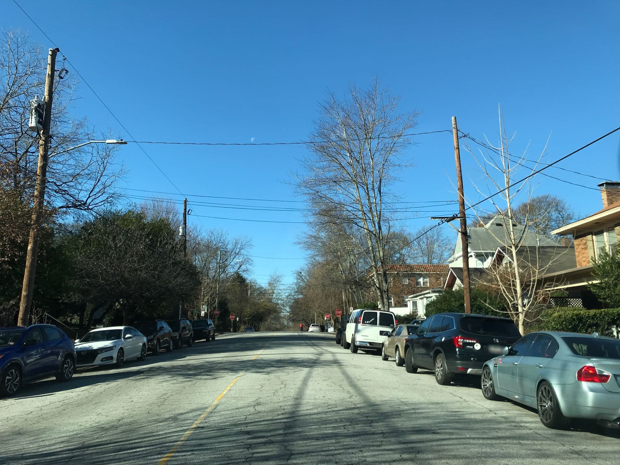 Street view near Boone Emory, Druid Hills — © toddwiese (CC BY-SA · Mapillary)