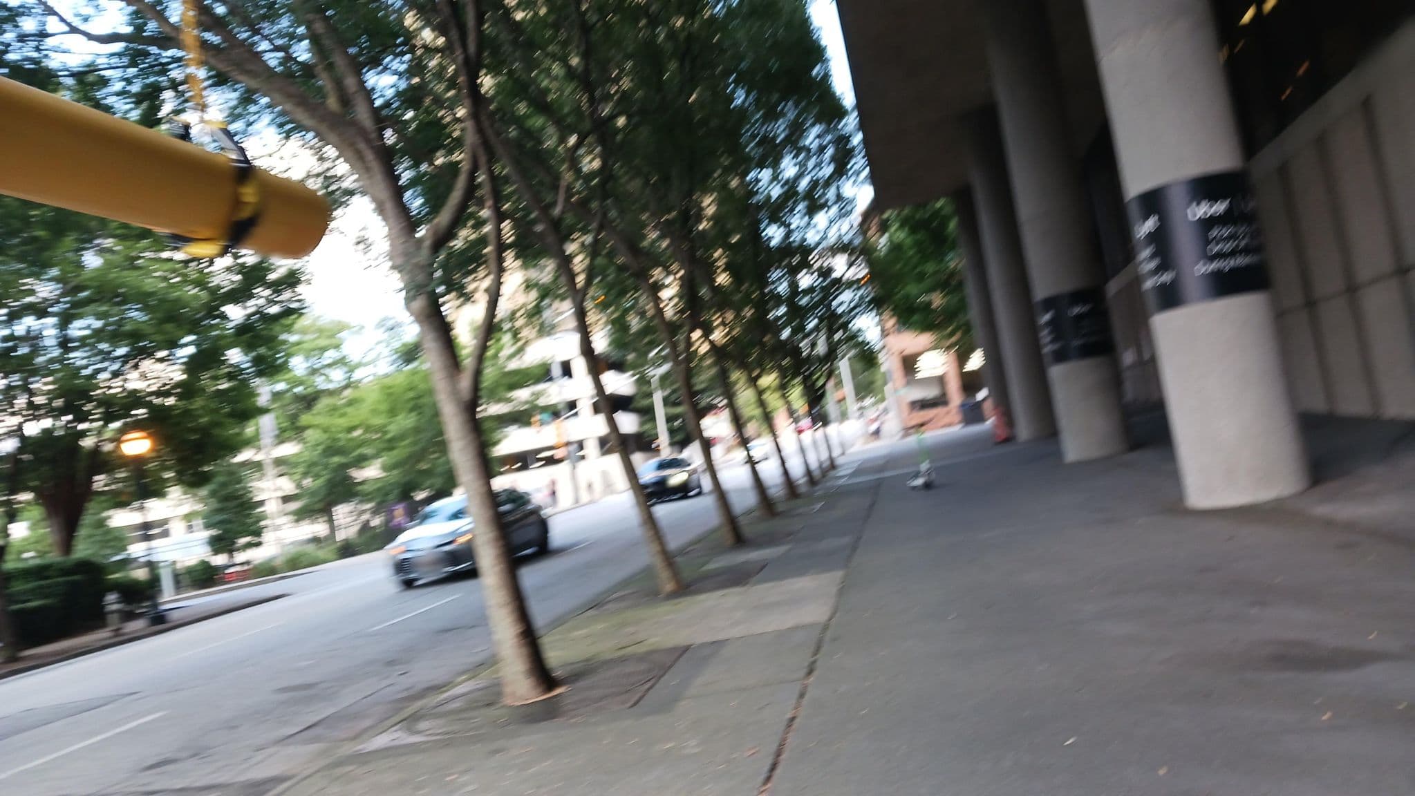 Street view near Days Inn Downtown, Atlanta — © SydneyIStroud (CC BY-SA · Mapillary)