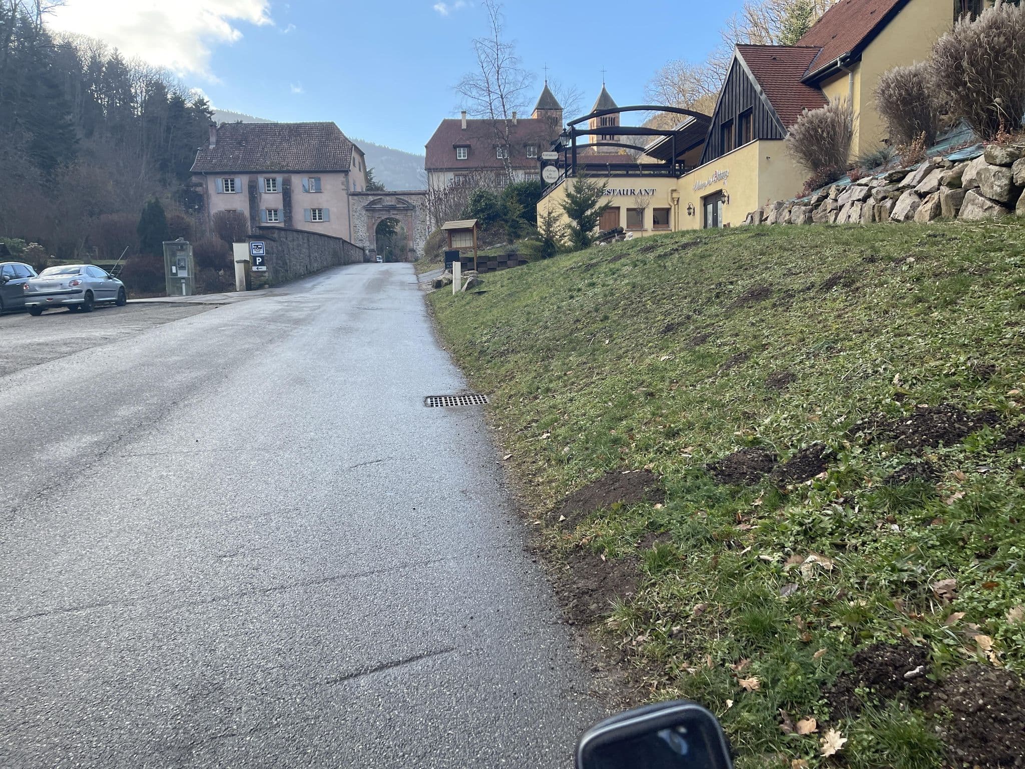Street view near Aire de Services Murbach, Lautenbach — © mickanside (CC BY-SA · Mapillary)