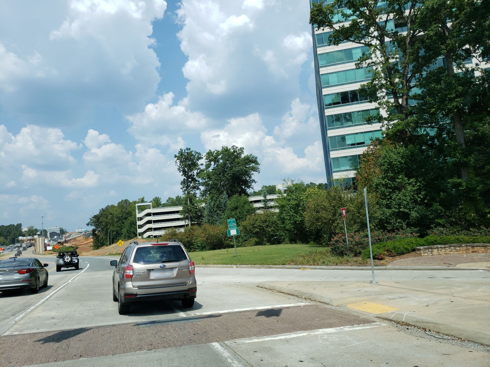Street view near InTown Suites, Sandy Springs — © jackdripper (CC BY-SA · Mapillary)