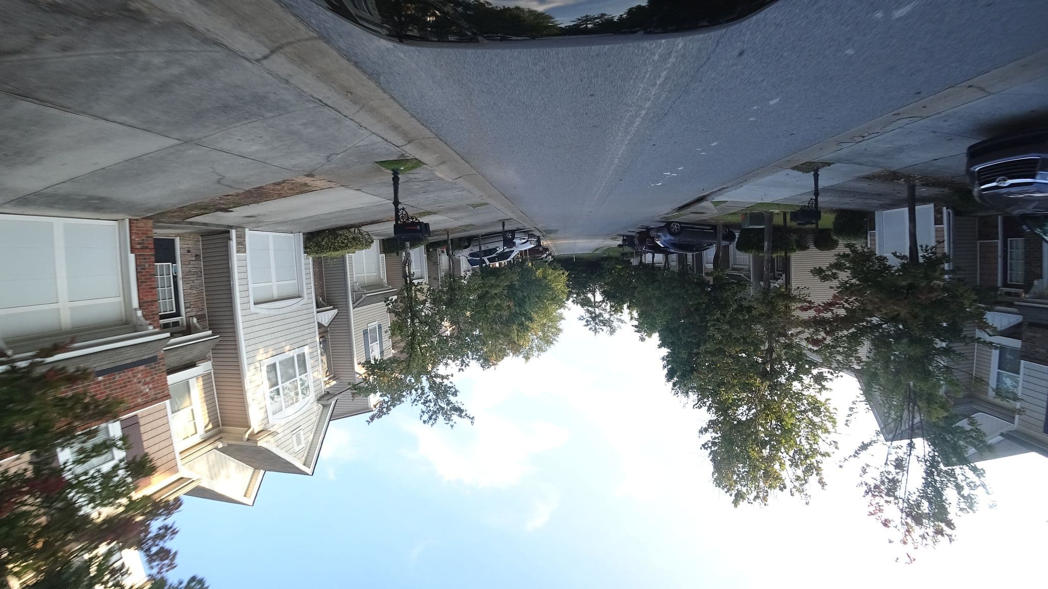 Street view near 123456, Berkeley Lake — © lxmatl6 (CC BY-SA · Mapillary)