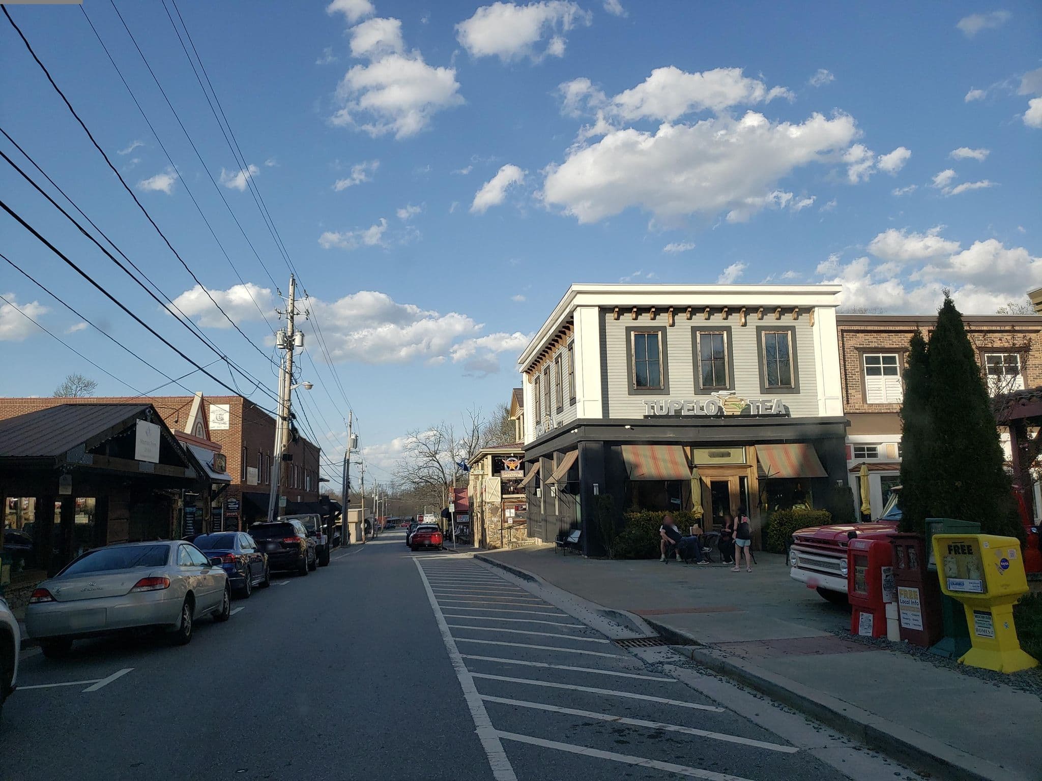 Street view near Fontana Village, McCaysville — © jackdripper (CC BY-SA · Mapillary)
