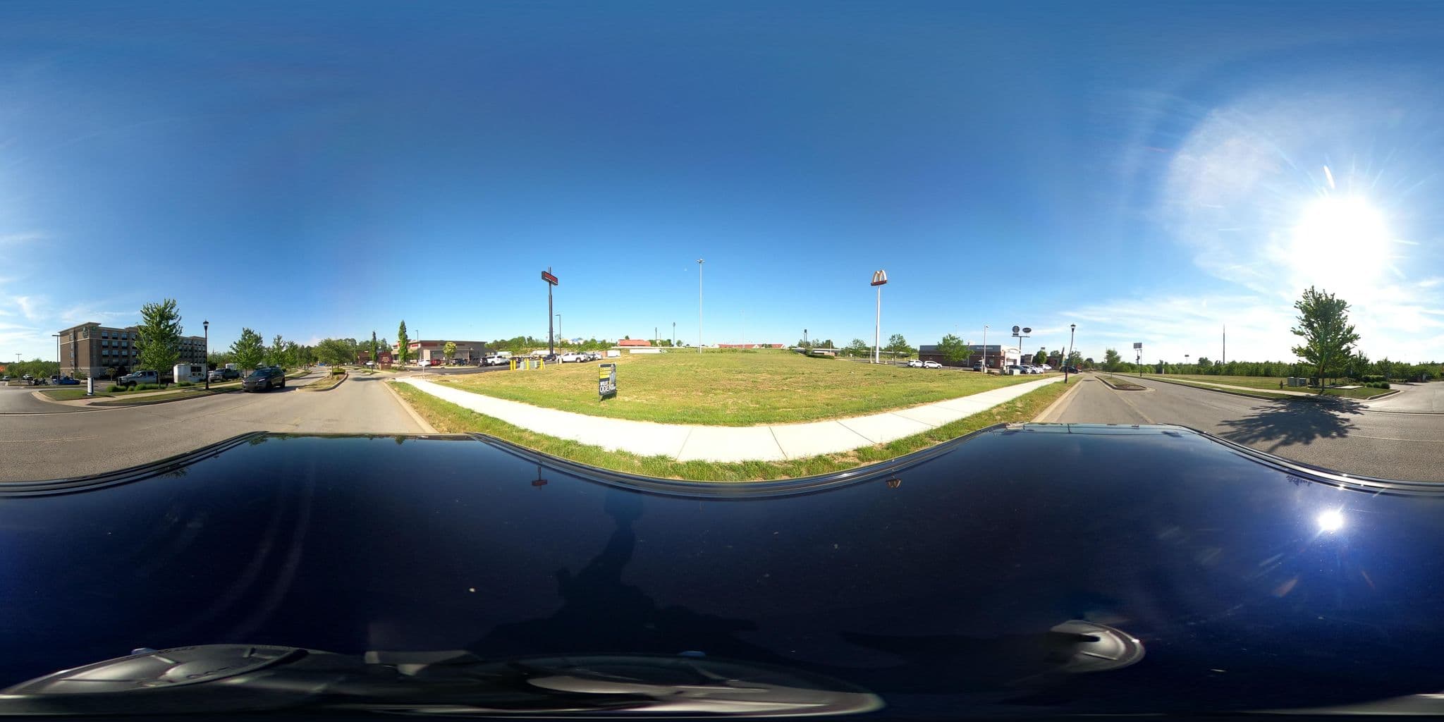 Street view near Inn Elizabethtown, Elizabethtown — © Moogie (CC BY-SA · Mapillary)