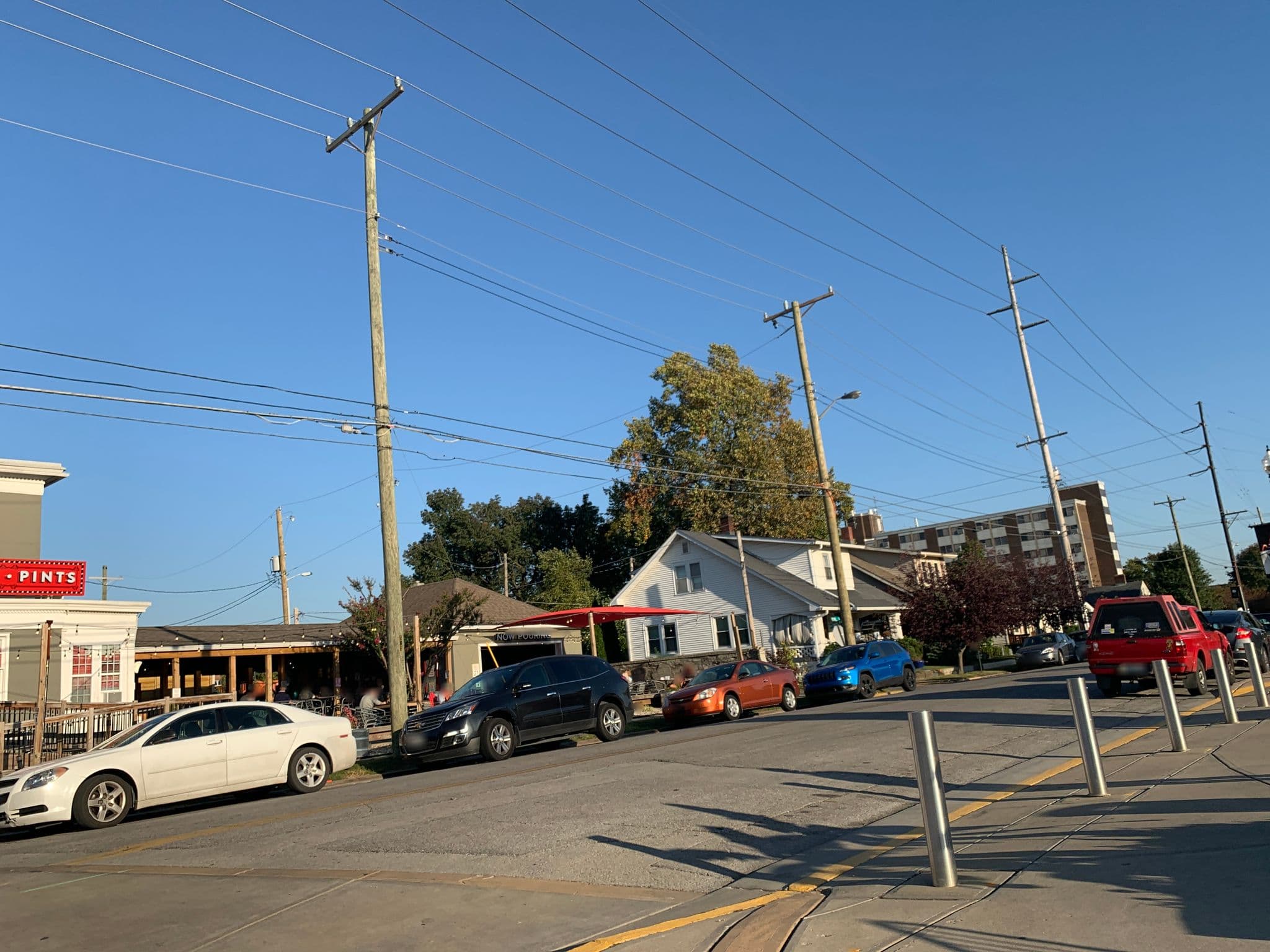 Street view near Old Bridge Inn, Jeffersonville — © jroseaph (CC BY-SA · Mapillary)
