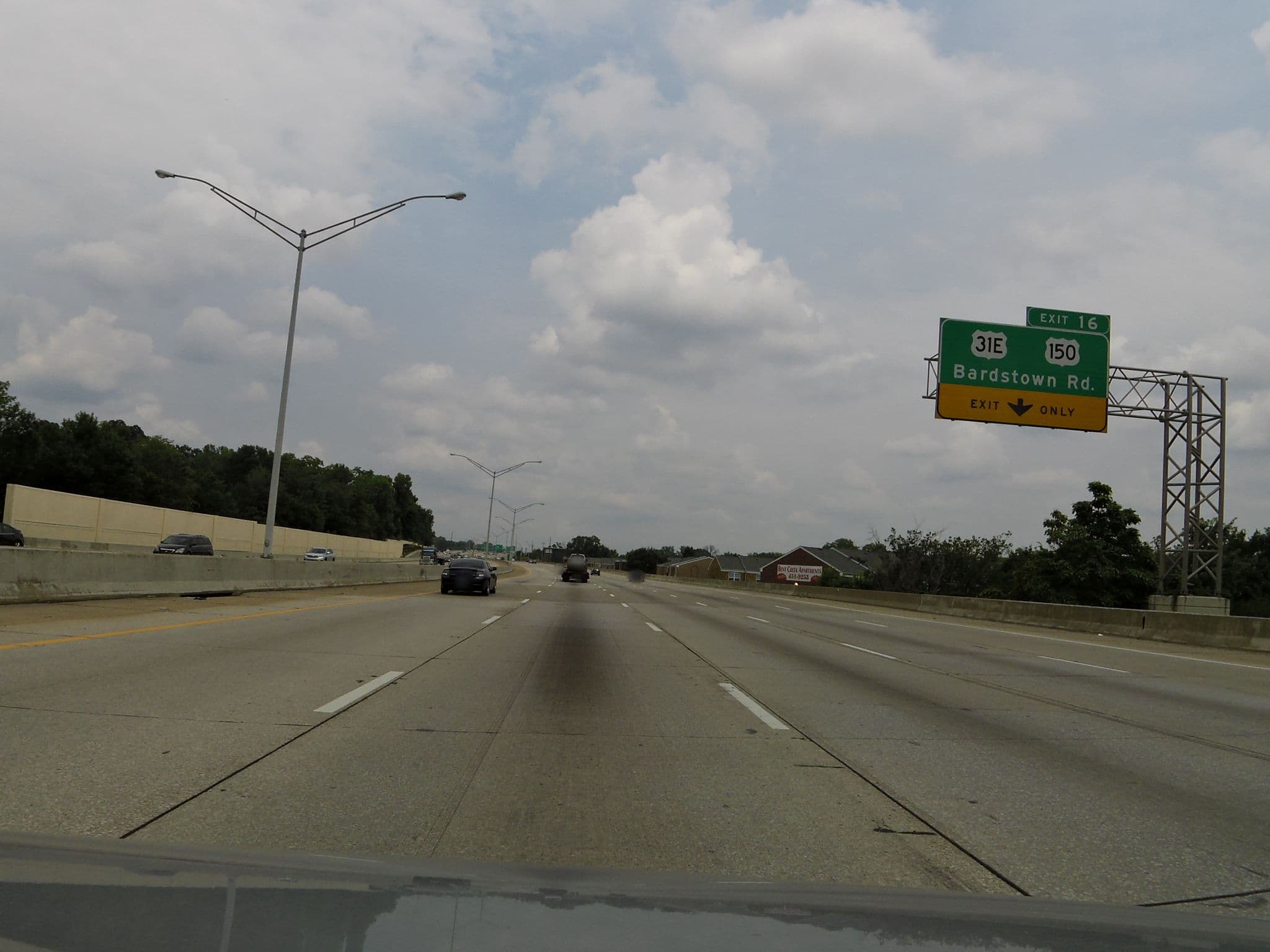 Street view near Wingate, Watterson Park — © allen (CC BY-SA · Mapillary)