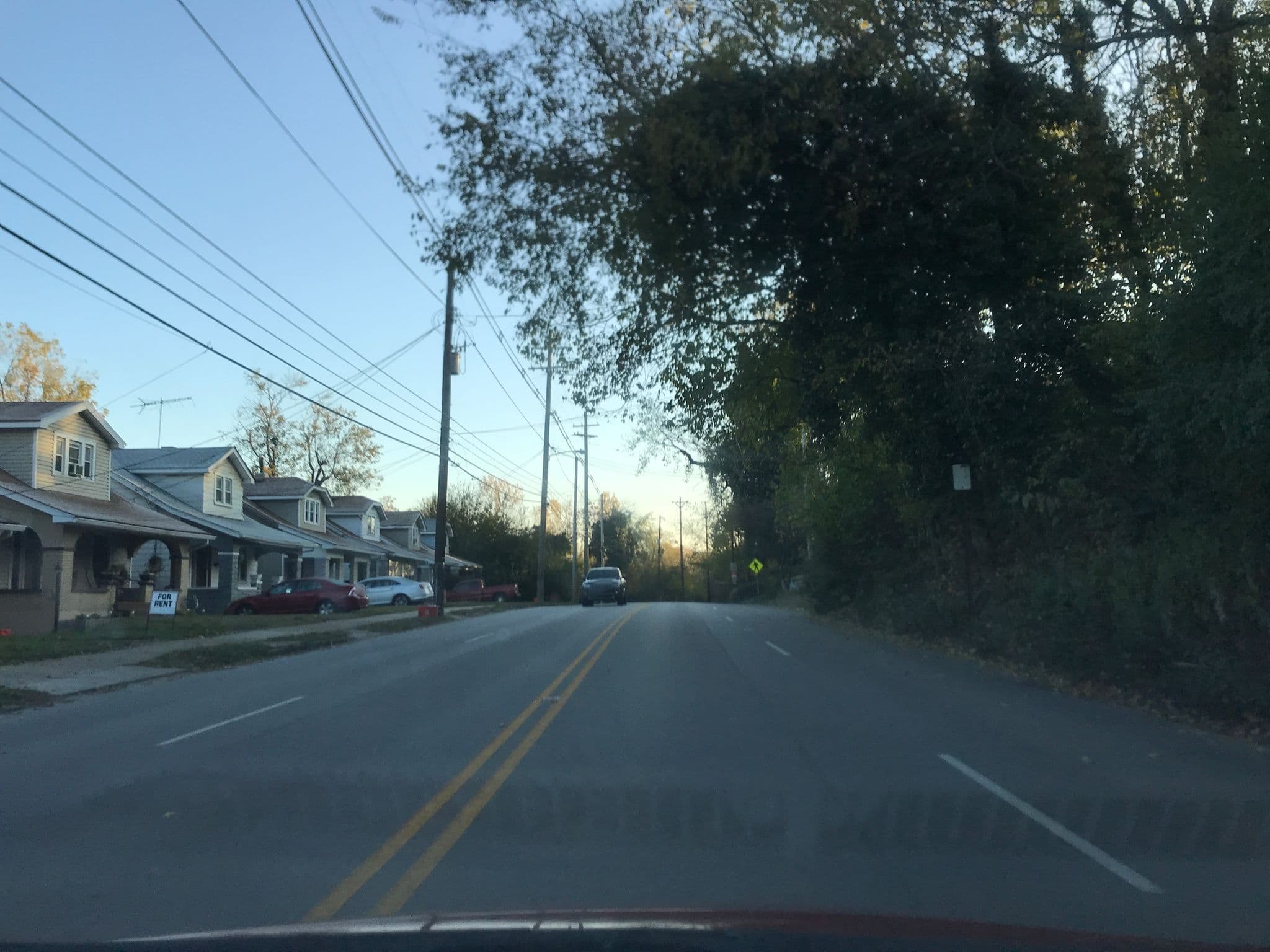 Street view near Artists Cottage, Louisville — © jroseaph (CC BY-SA · Mapillary)