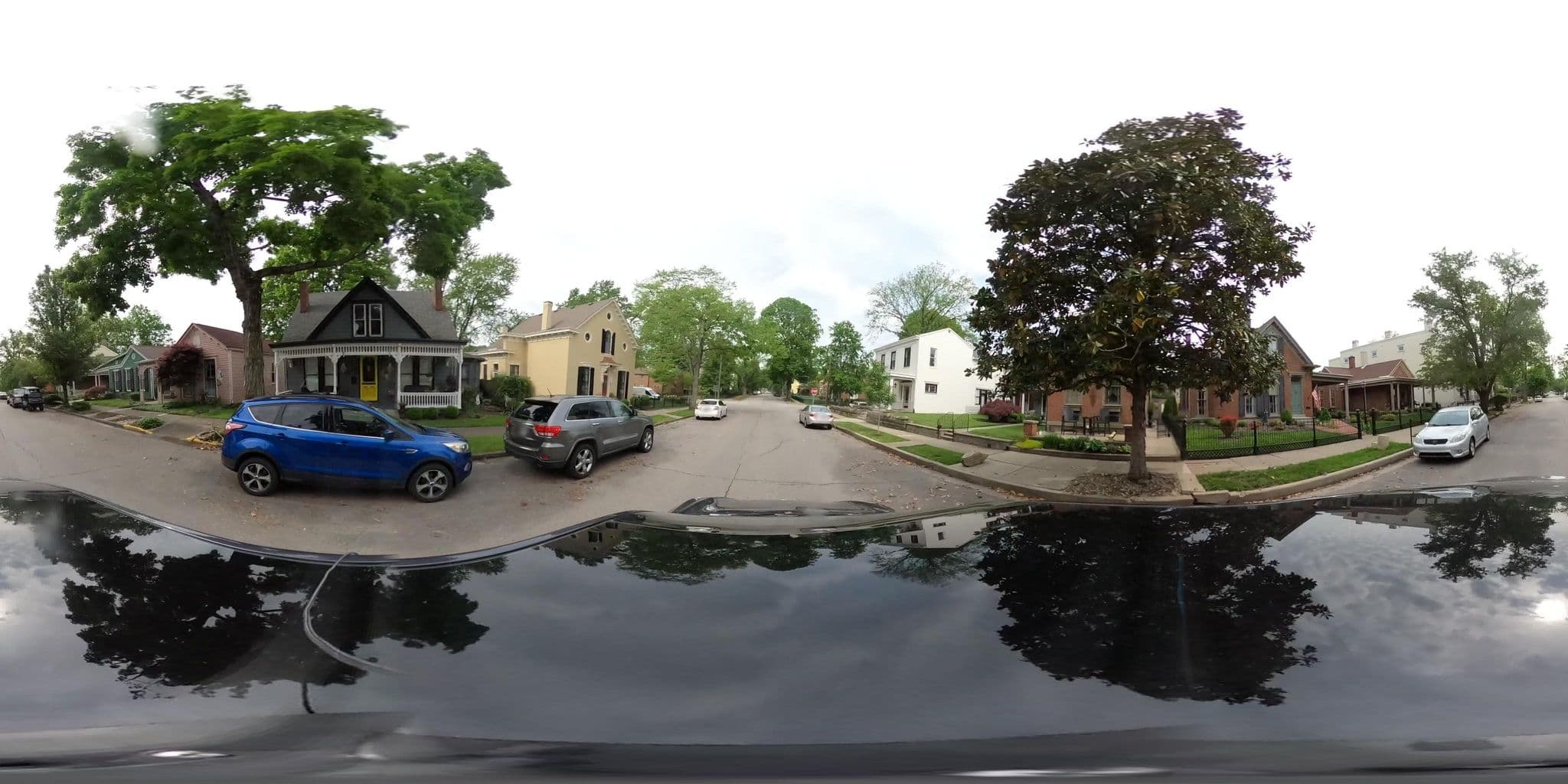 Street view near Niddy Noddy Inn, North Madison — © treestryder (CC BY-SA · Mapillary)