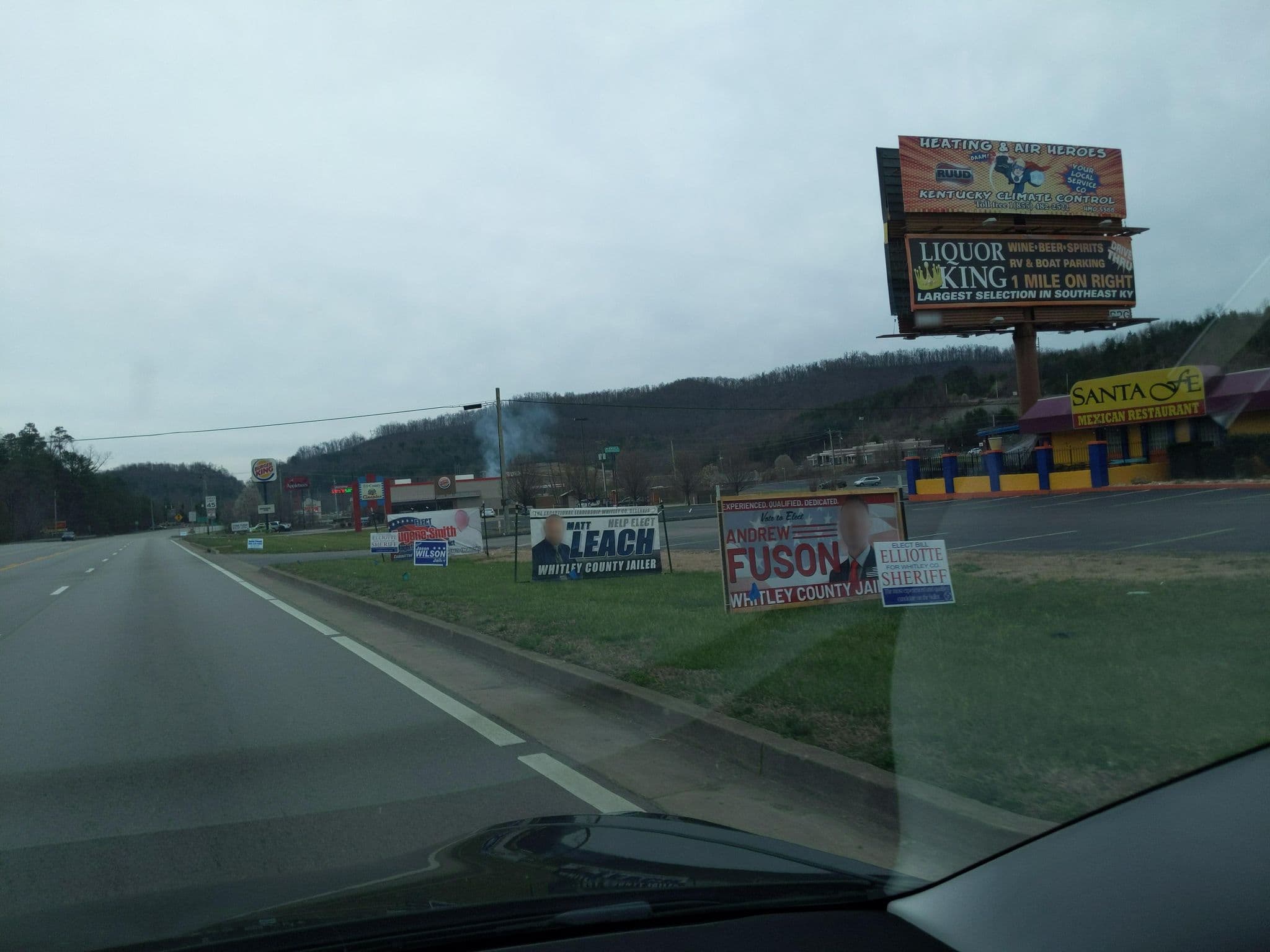 Street view near Landmark Inn, Corbin — © treestryder (CC BY-SA · Mapillary)