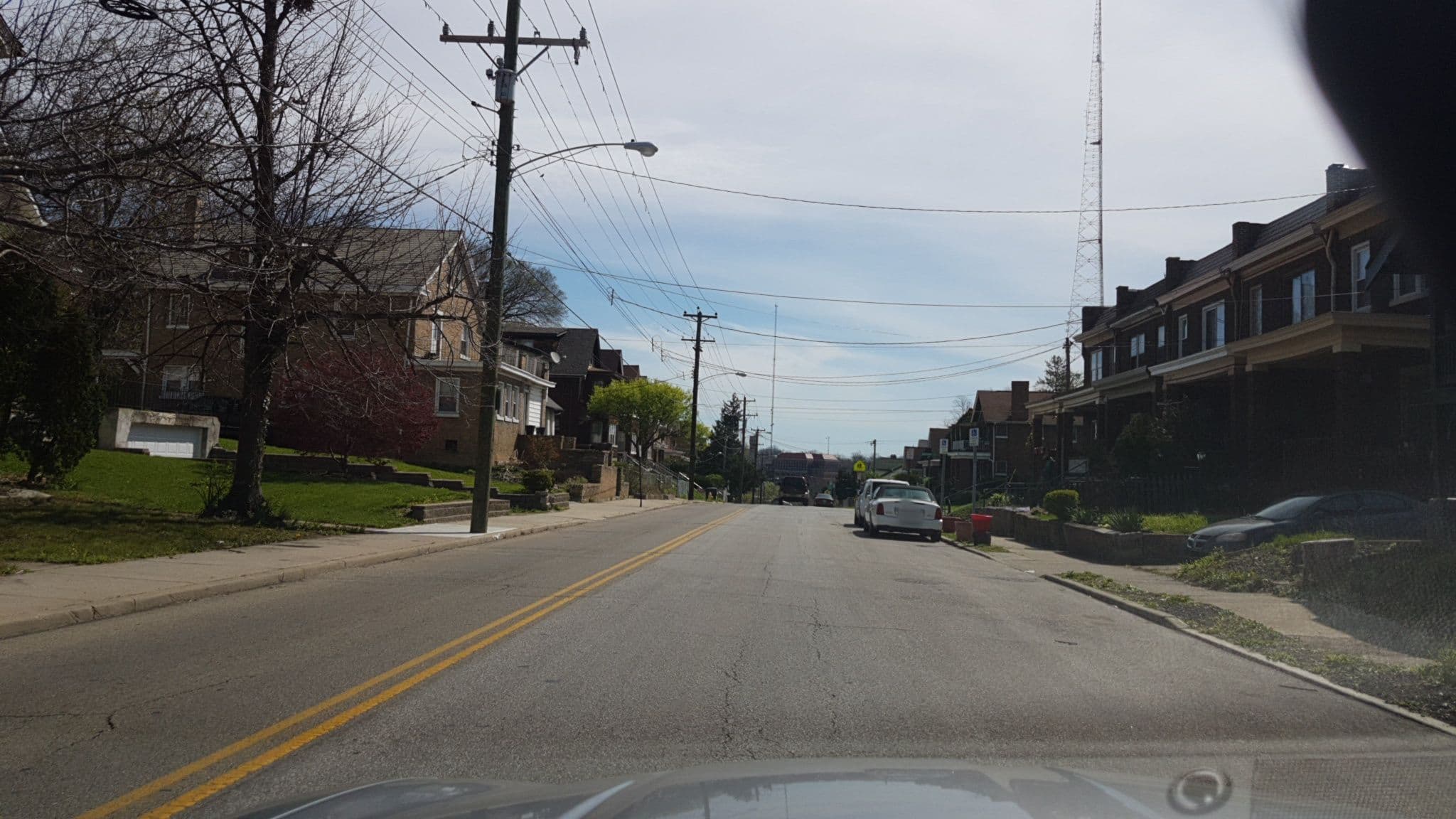 Street view near Hopkins park bed & breakfast, Cincinnati — © roadroid (CC BY-SA · Mapillary)
