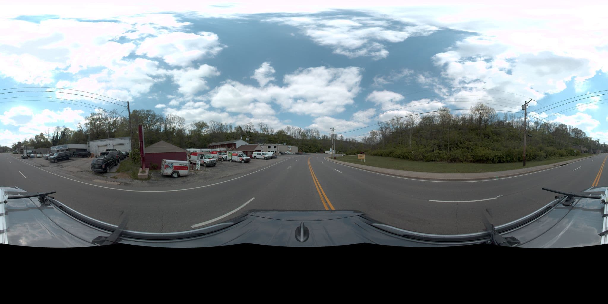 Street view near Den Lou, Fort Mitchell — © rking (CC BY-SA · Mapillary)