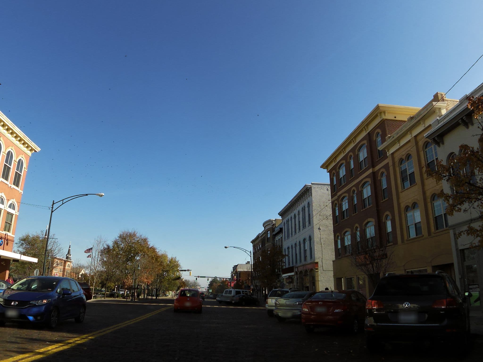 Street view near Casey's Pad, New Miami — © allen (CC BY-SA · Mapillary)