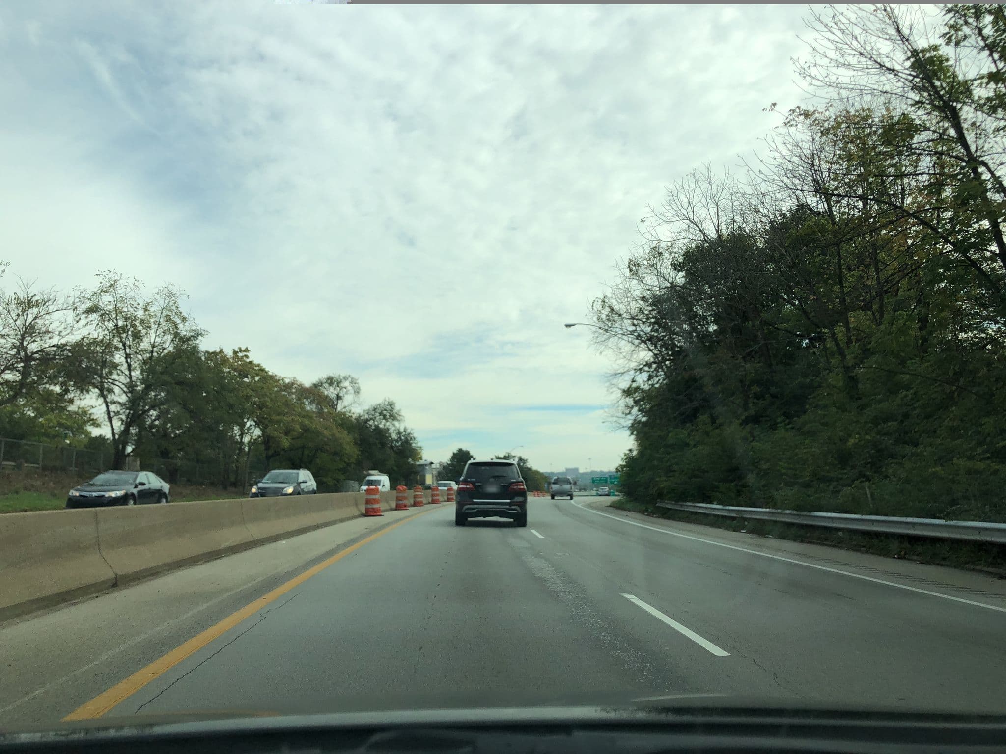 Street view near quality inn & suites, Golf Manor — © 1ec5 (CC BY-SA · Mapillary)