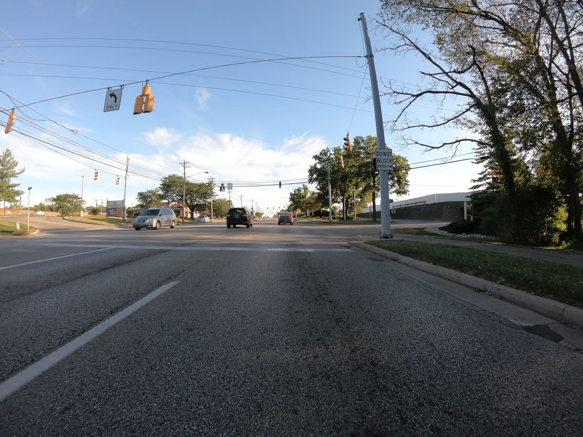 Street view near The Silent Sauna, Dillonvale — © realadamp (CC BY-SA · Mapillary)