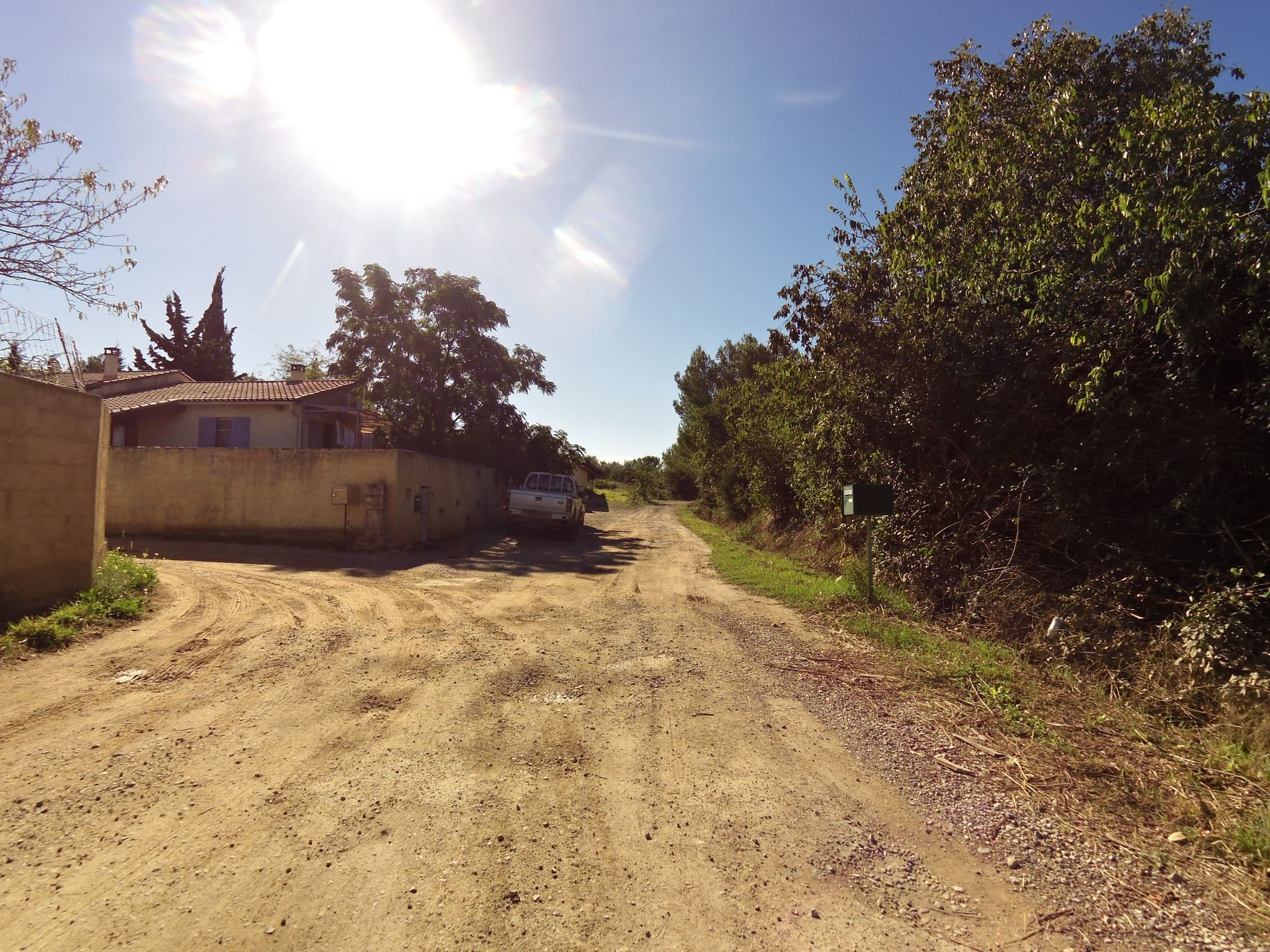Street view near Gite du Bonheur, Villetelle — © balooval (CC BY-SA · Mapillary)