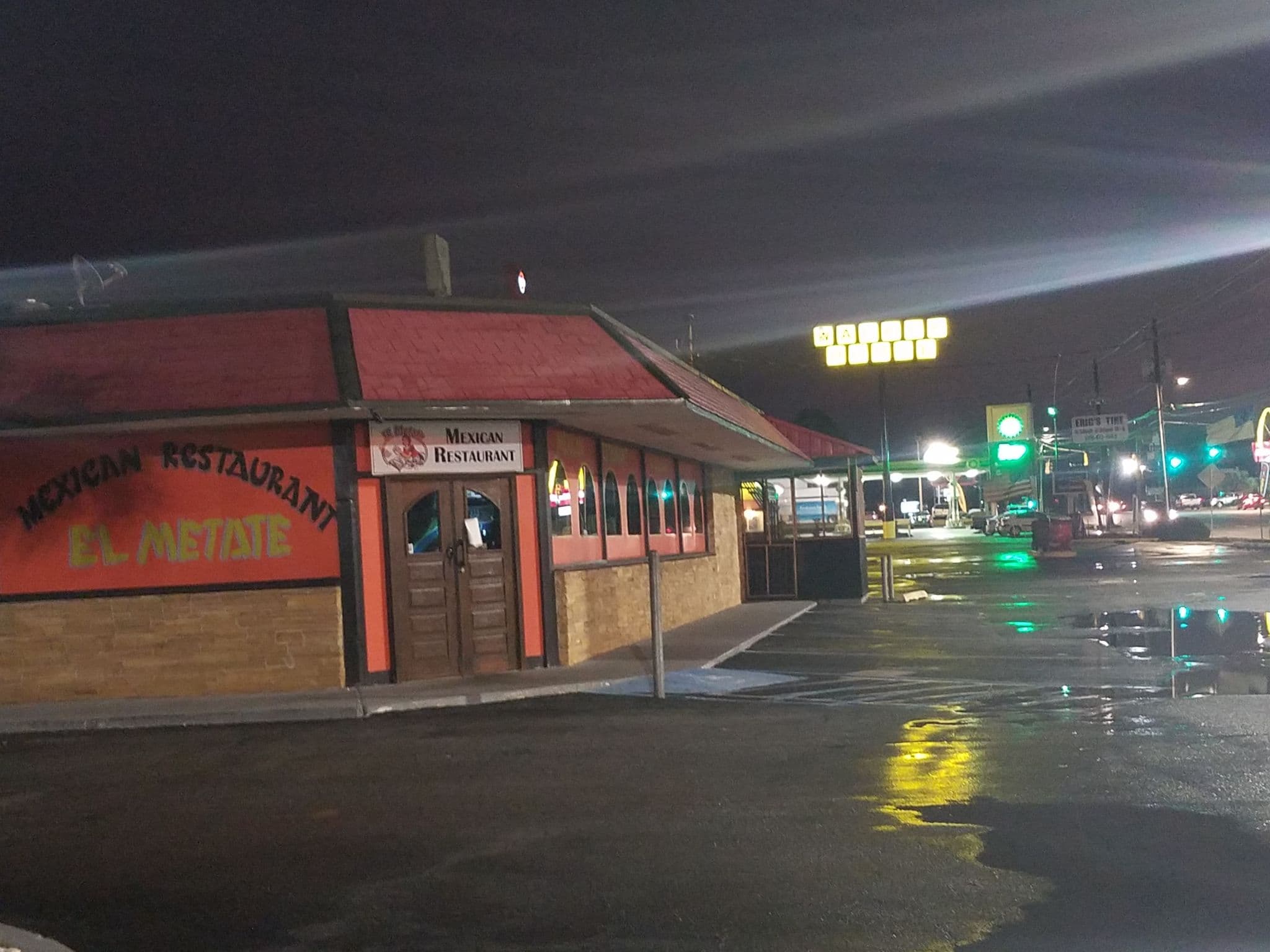 Street view near Econo Lodge, Tifton — © jbthemilker (CC BY-SA · Mapillary)