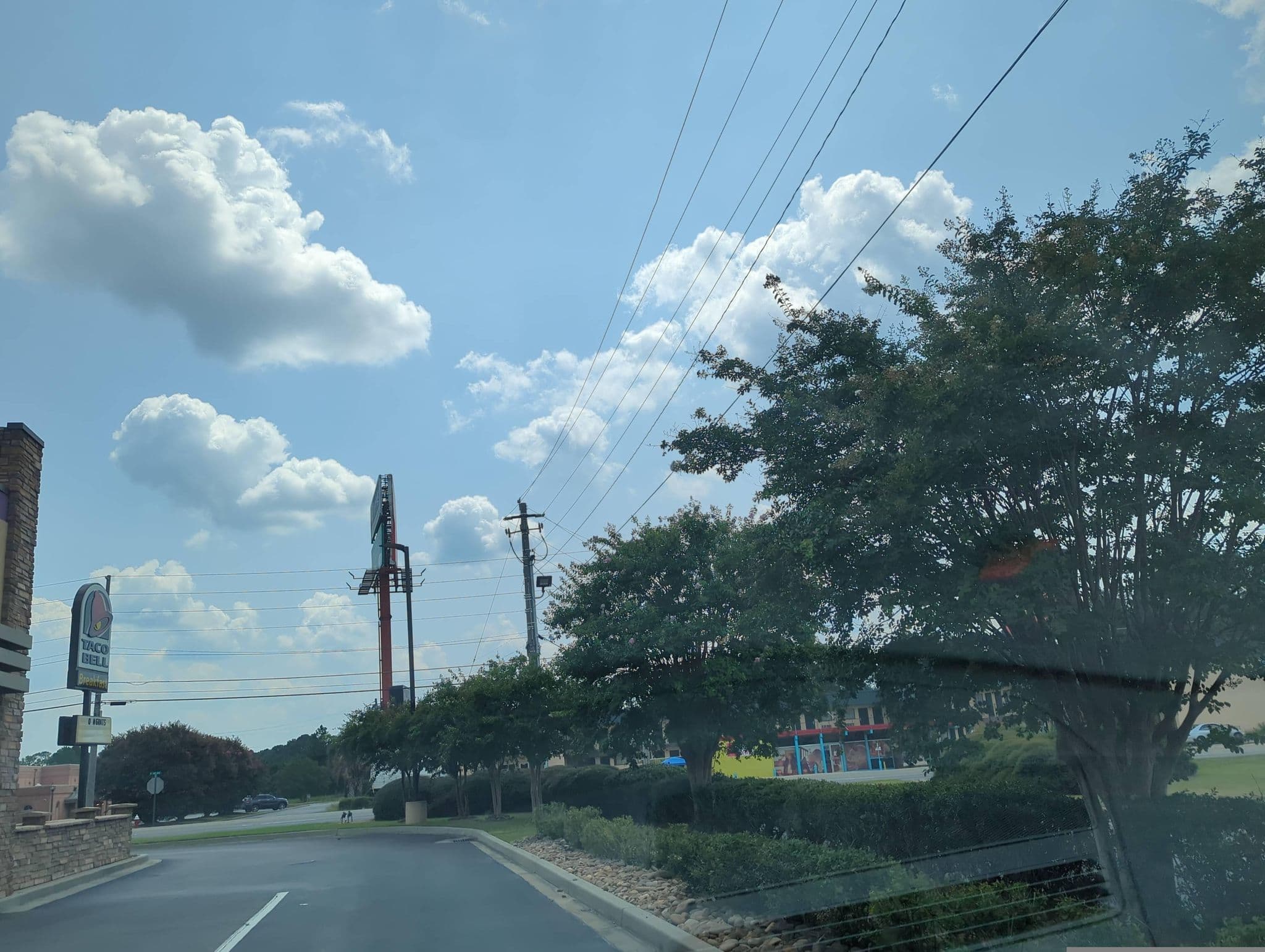 Street view near Rodeway Inn, Cordele — © maxolasersquad (CC BY-SA · Mapillary)