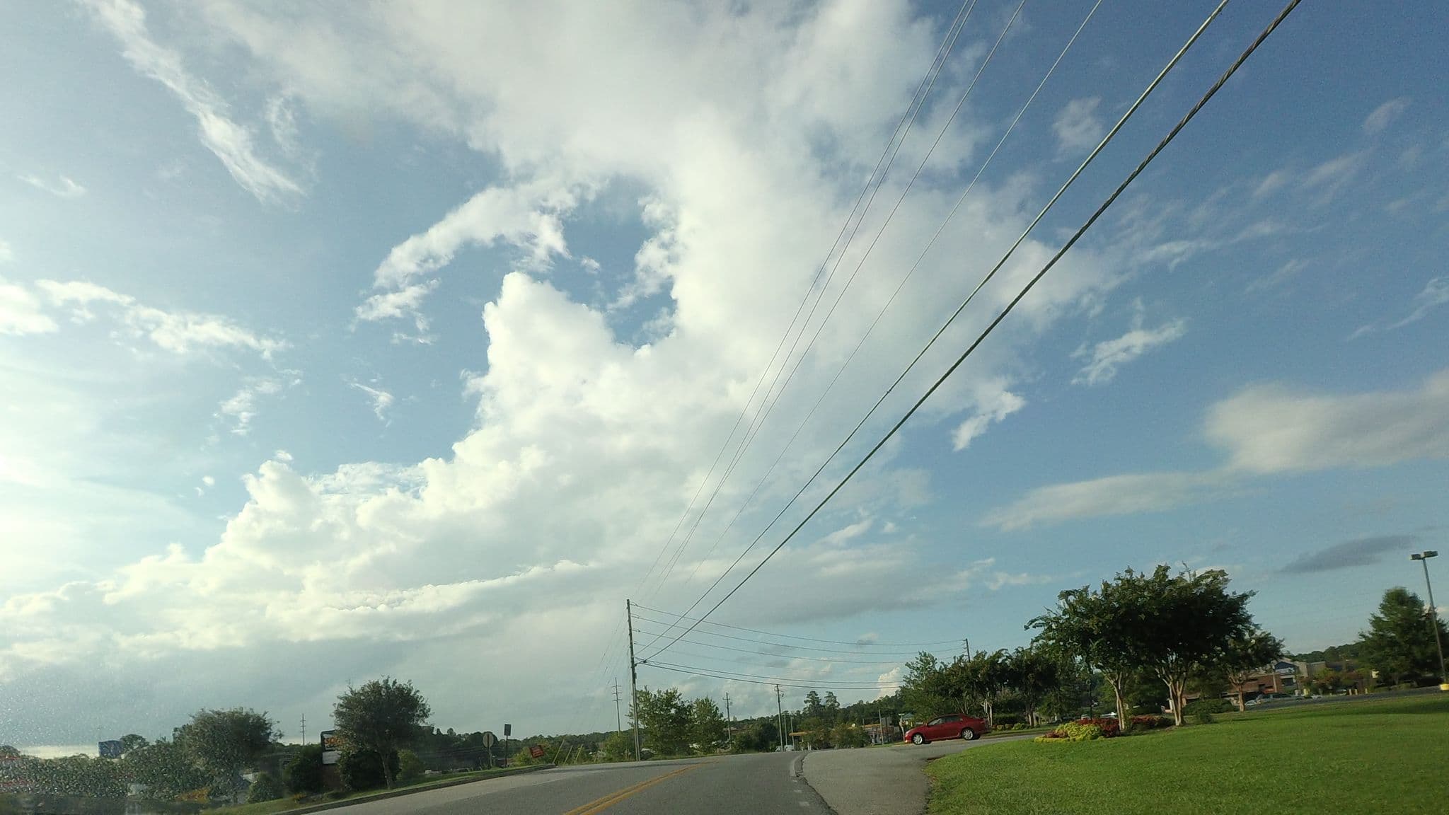 Street view near Fairfield Inn, Macon — © lordsutch (CC BY-SA · Mapillary)