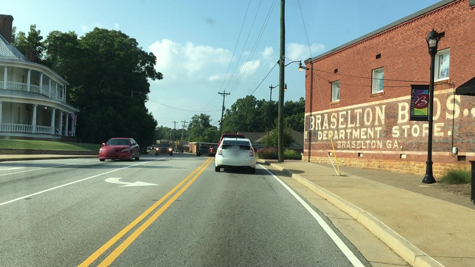 Street view near The Spa at Chateau Elan, Braselton — © lvl5 (CC BY-SA · Mapillary)
