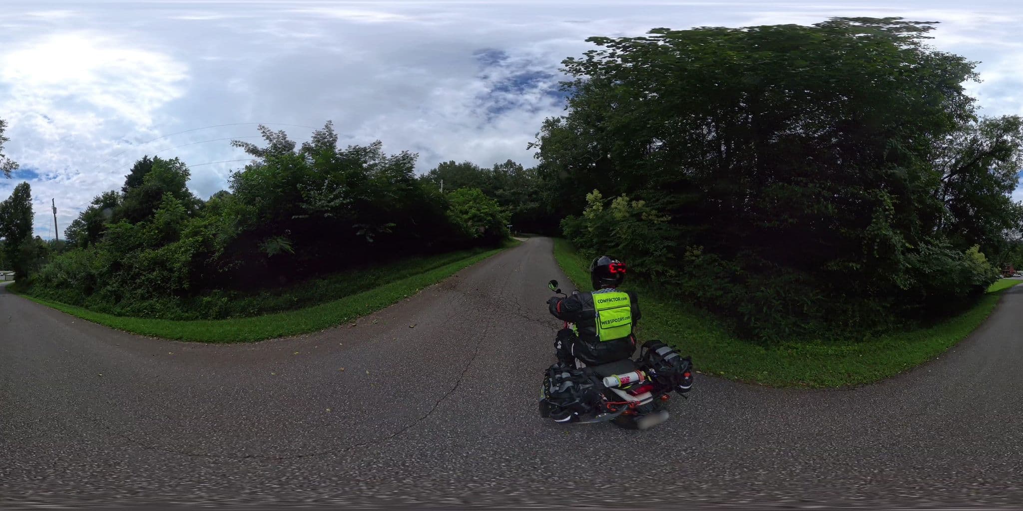 Street view near Paradise Cabins Resort, Young Harris — © SugarFreePro (CC BY-SA · Mapillary)