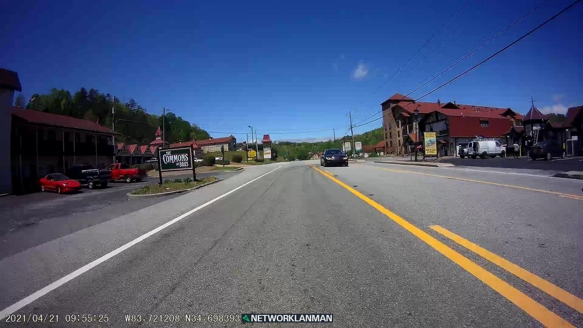 Street view near Pinnacle Cabin Rentals, Clarkesville — © networklanman (CC BY-SA · Mapillary)
