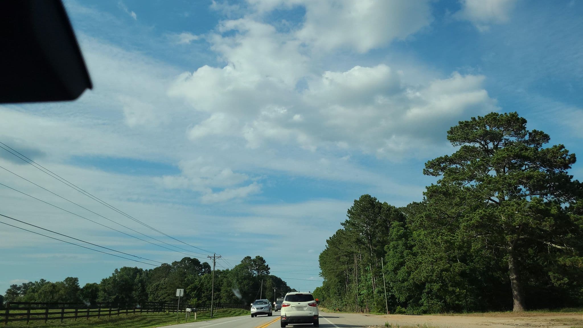 Street view near General Putnam Motel, Eatonton — © jacklehoullier (CC BY-SA · Mapillary)