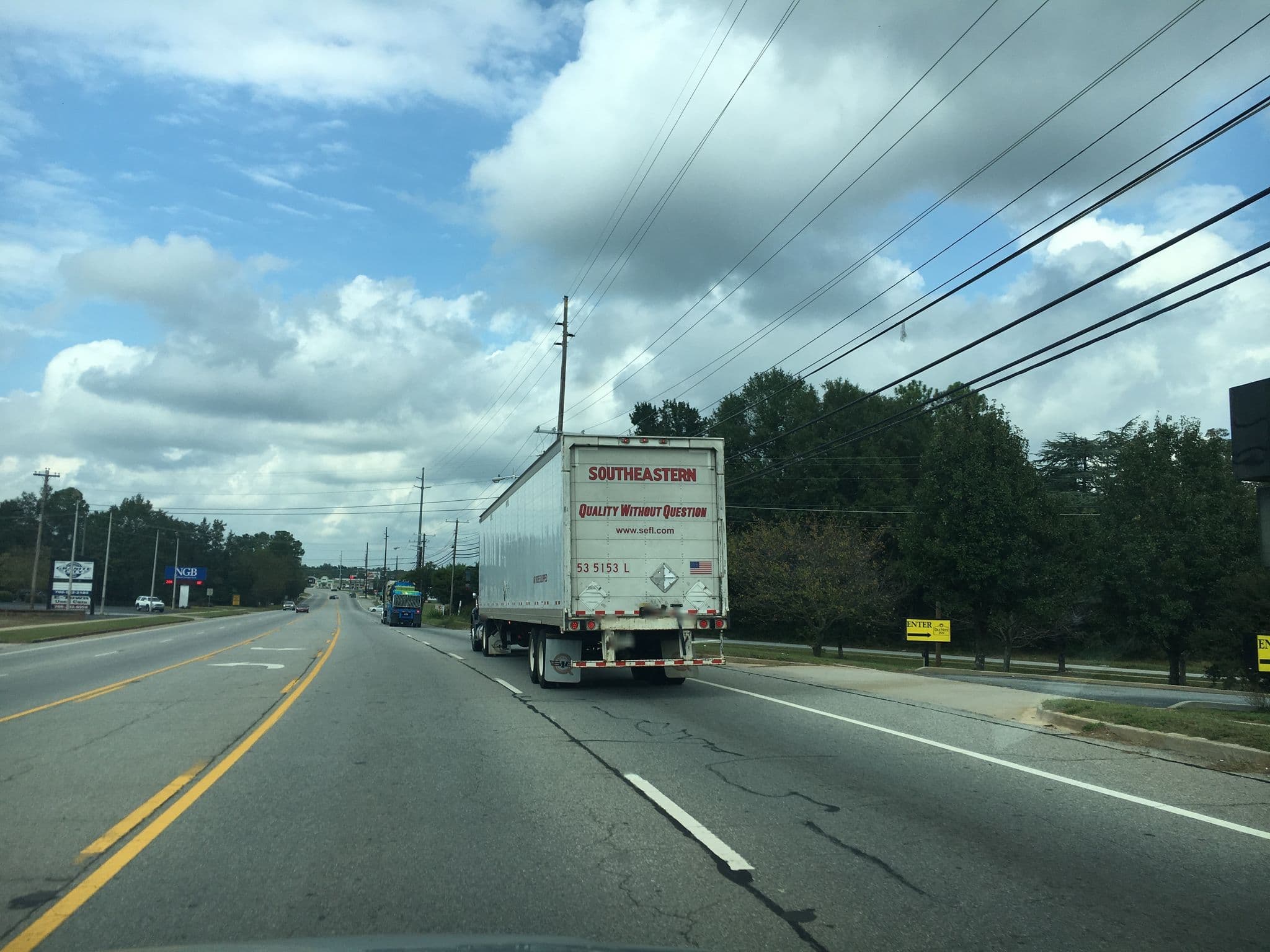 Street view near Choice Hotels, Elberton — © i_drive_alot (CC BY-SA · Mapillary)