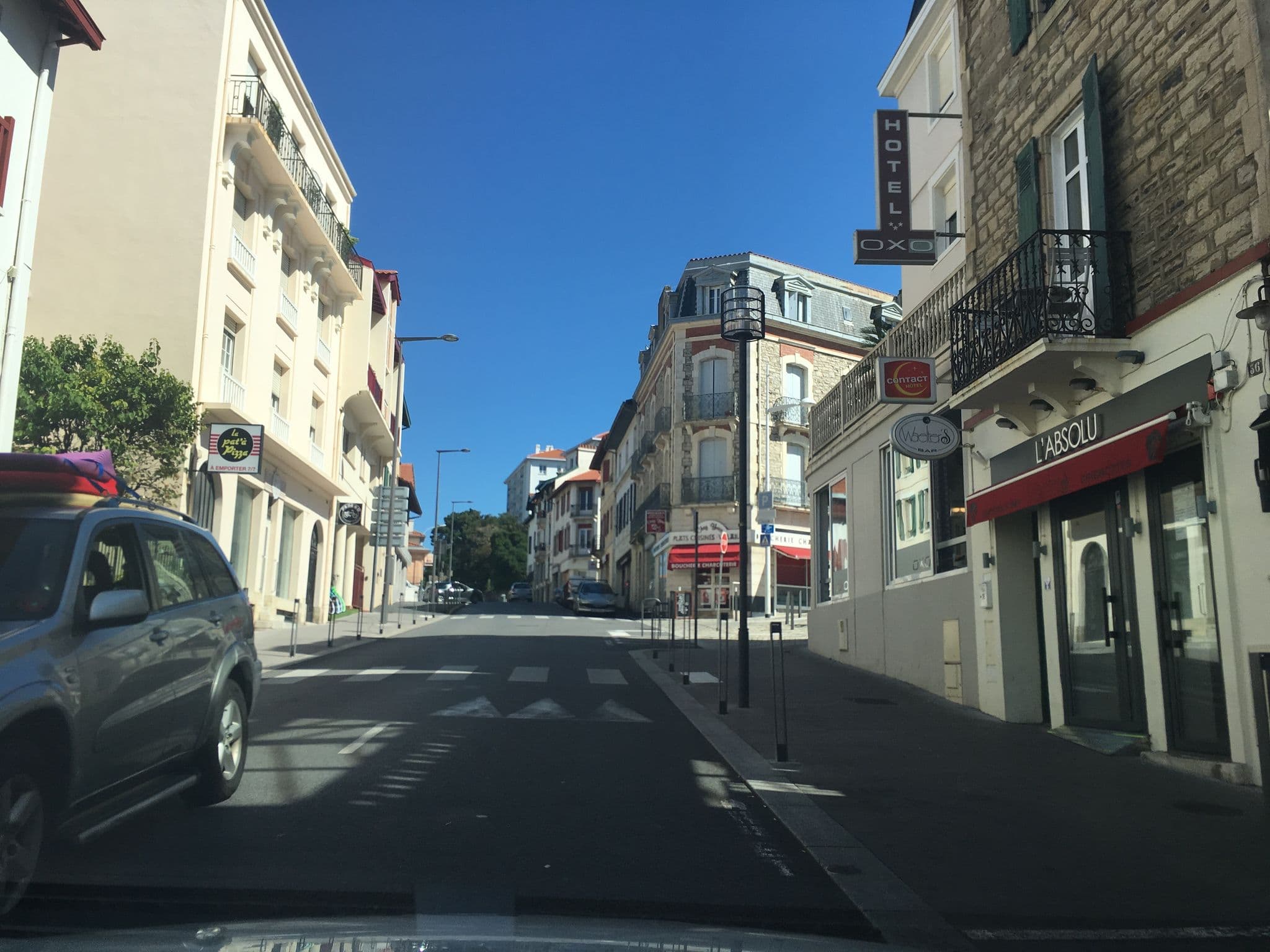 Street view near Hôtel Oxo, Biarritz — © mappy_sa (CC BY-SA · Mapillary)