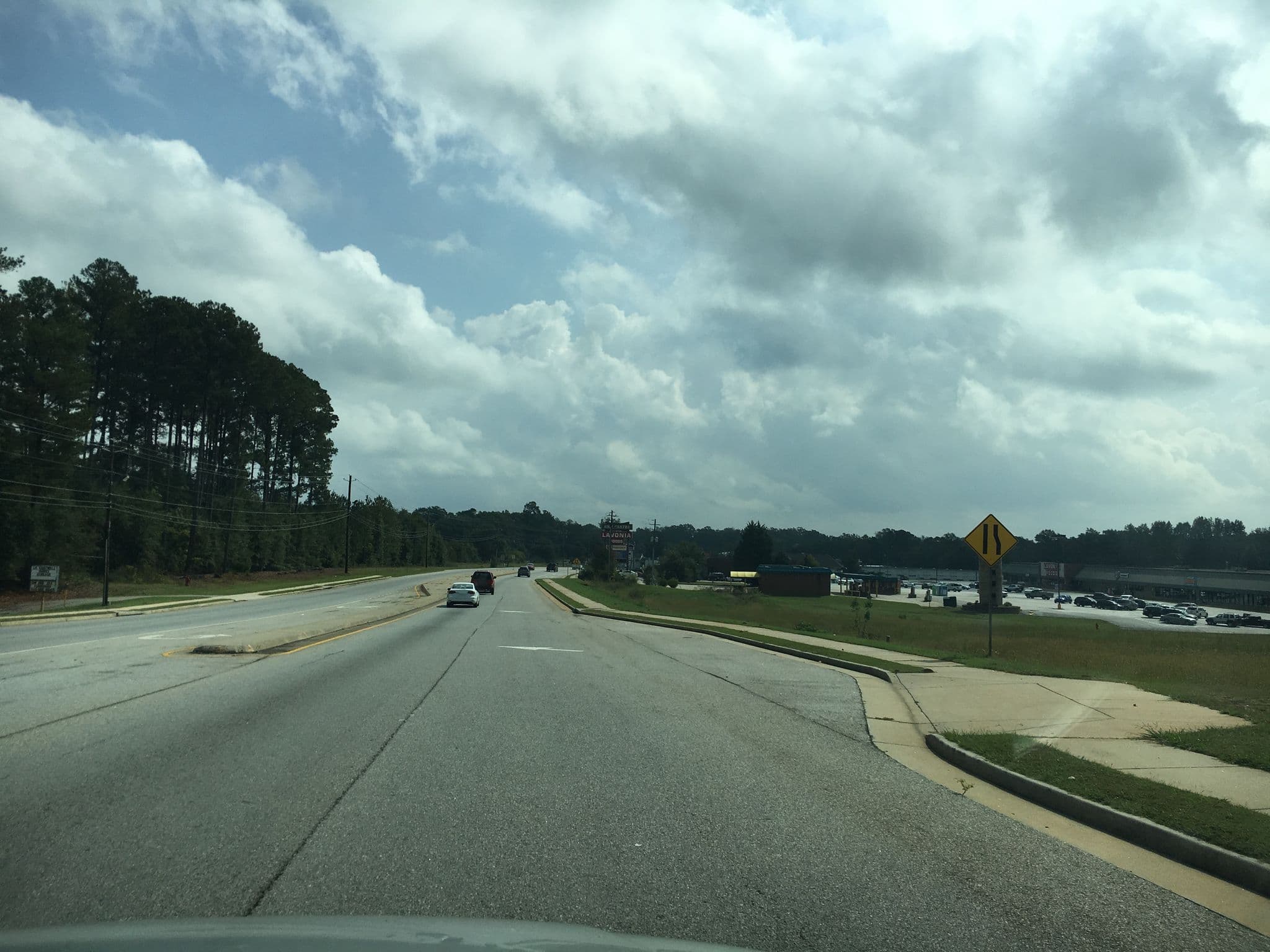 Street view near Best Western Regency Inn and Suites, Lavonia — © i_drive_alot (CC BY-SA · Mapillary)