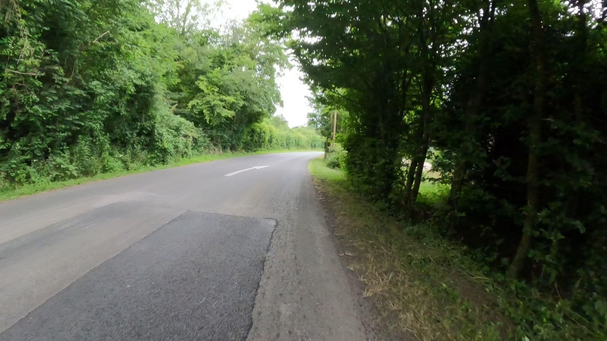 Street view near Eco-domaine du Houvre, Pont-l'Évêque — © Nzau (CC BY-SA · Mapillary)