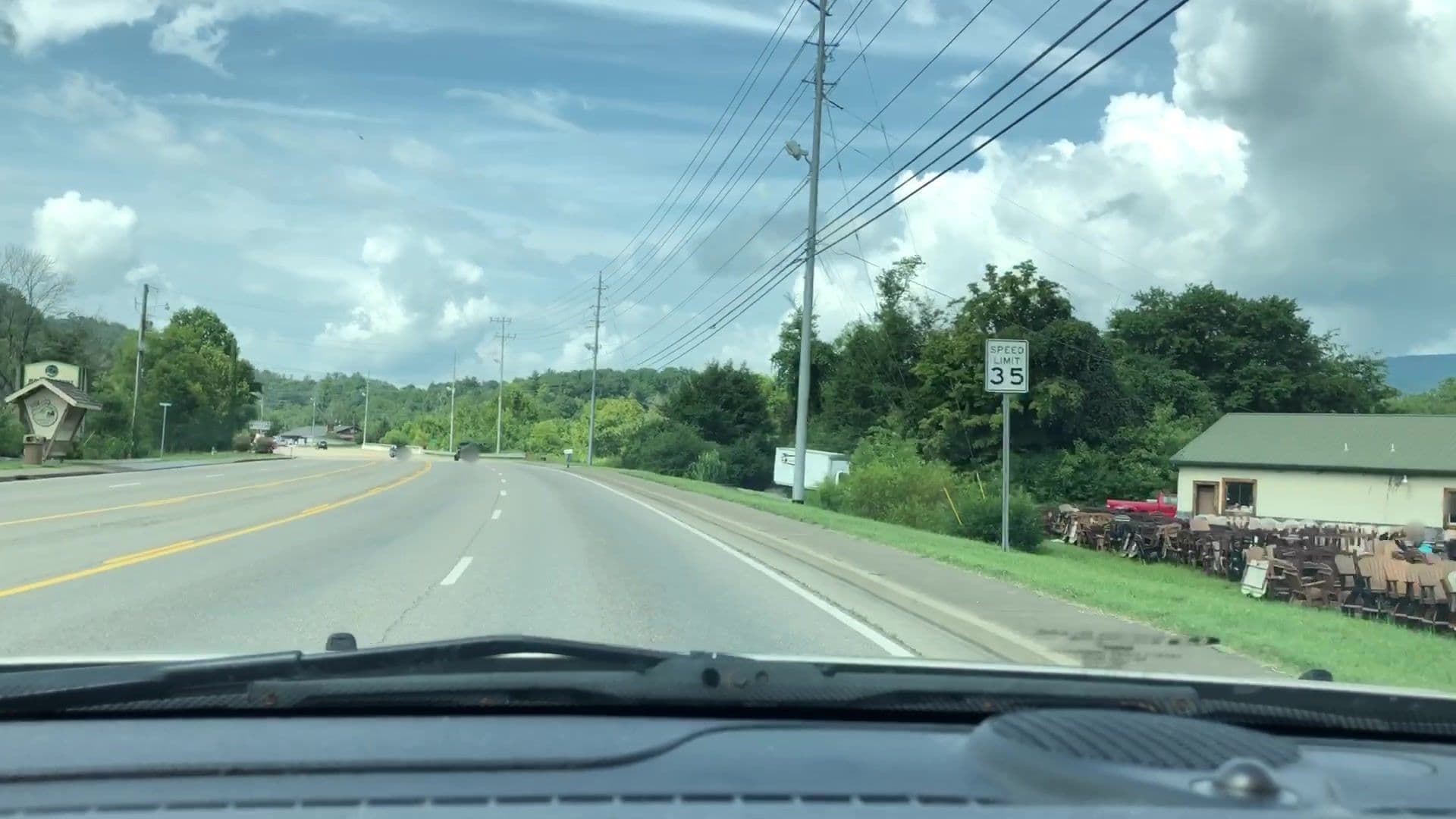 Street view near The Moose Is Loose, Pigeon Forge — © lvl5 (CC BY-SA · Mapillary)