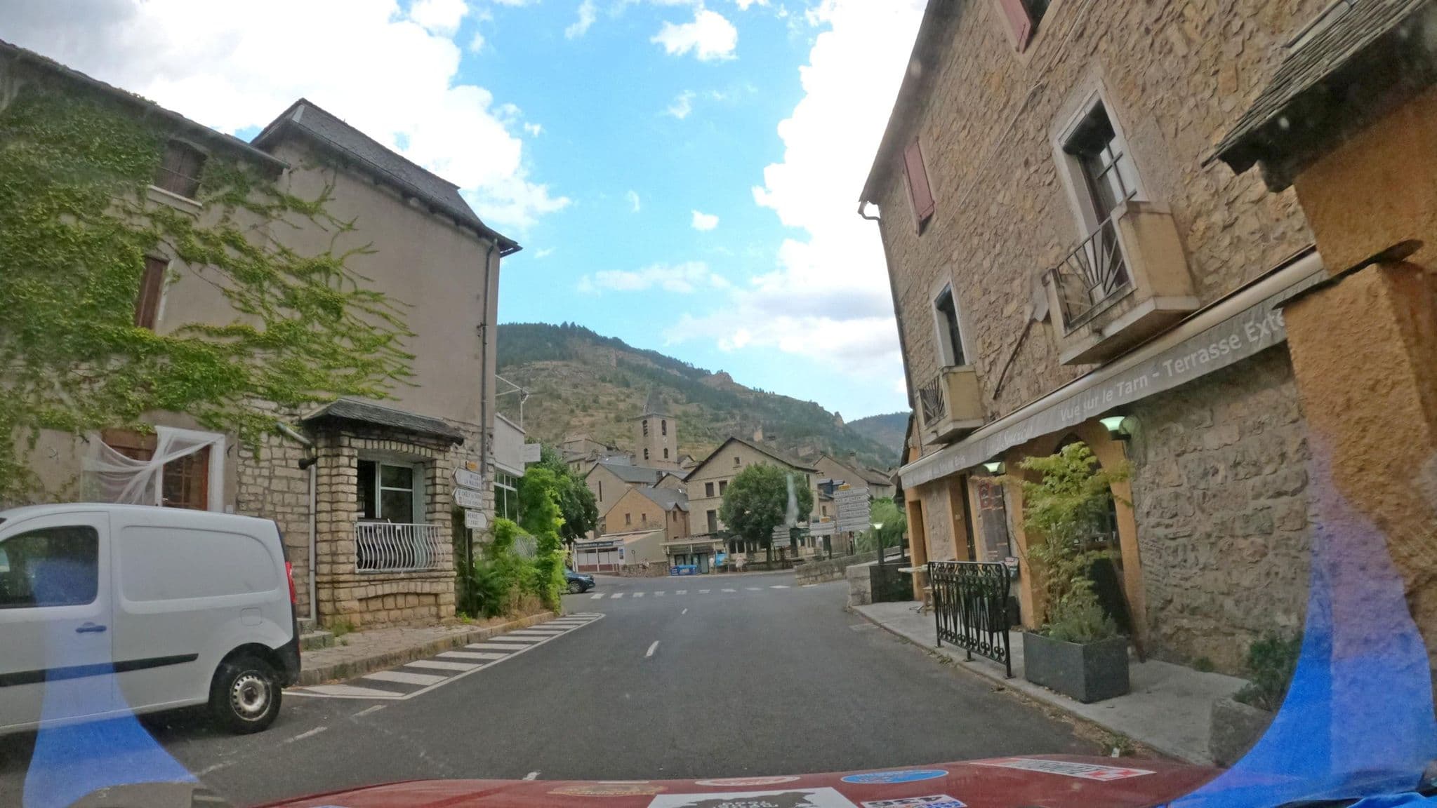 Street view near Hôtel de Paris, Chanac — © masterofnoroad (CC BY-SA · Mapillary)