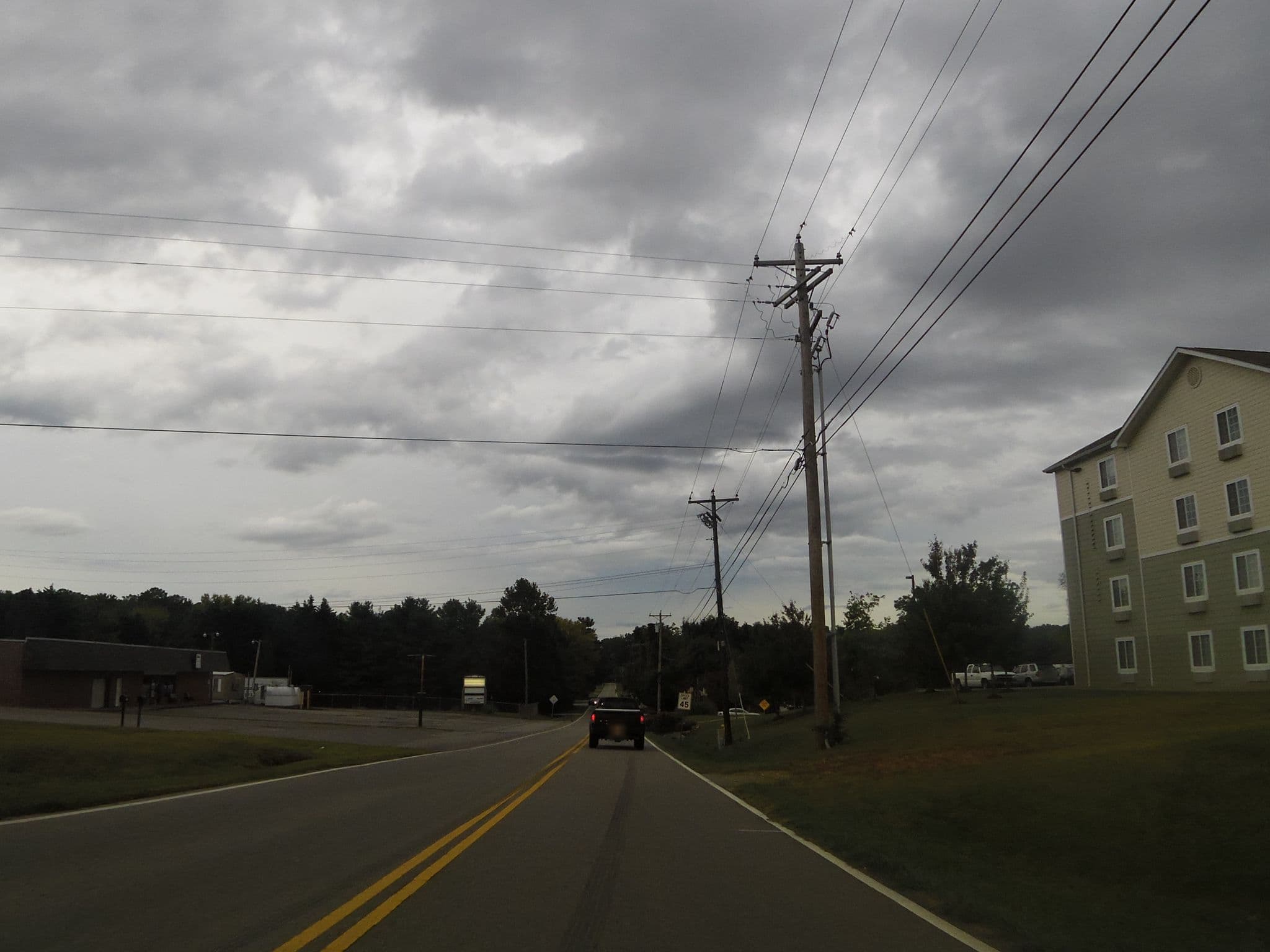 Street view near Value Place Hotel Knoxville Alcoa, Alcoa — © allen (CC BY-SA · Mapillary)